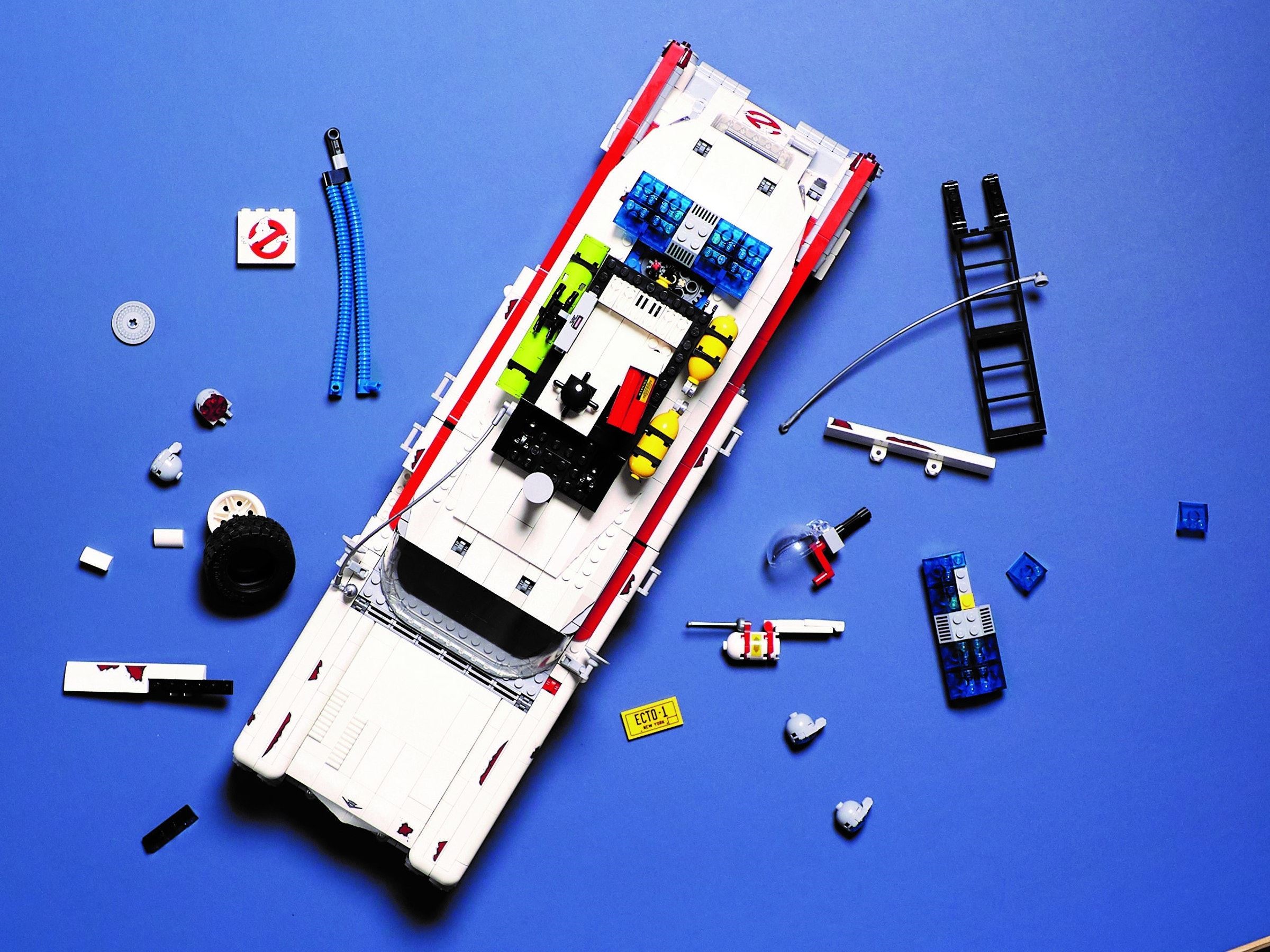 Конструктор LEGO Creator 10274 2352 дет. - фото 14