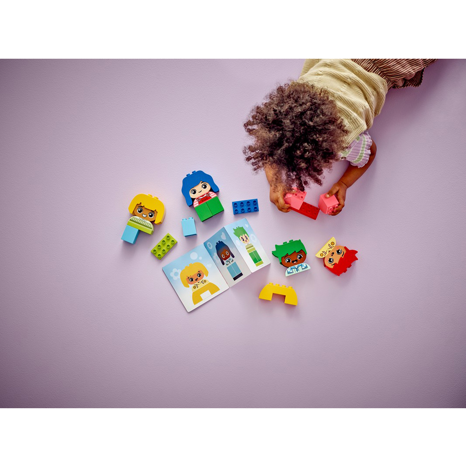Конструктор LEGO DUPLO Большие чувства и эмоции 23 дет. - фото 9