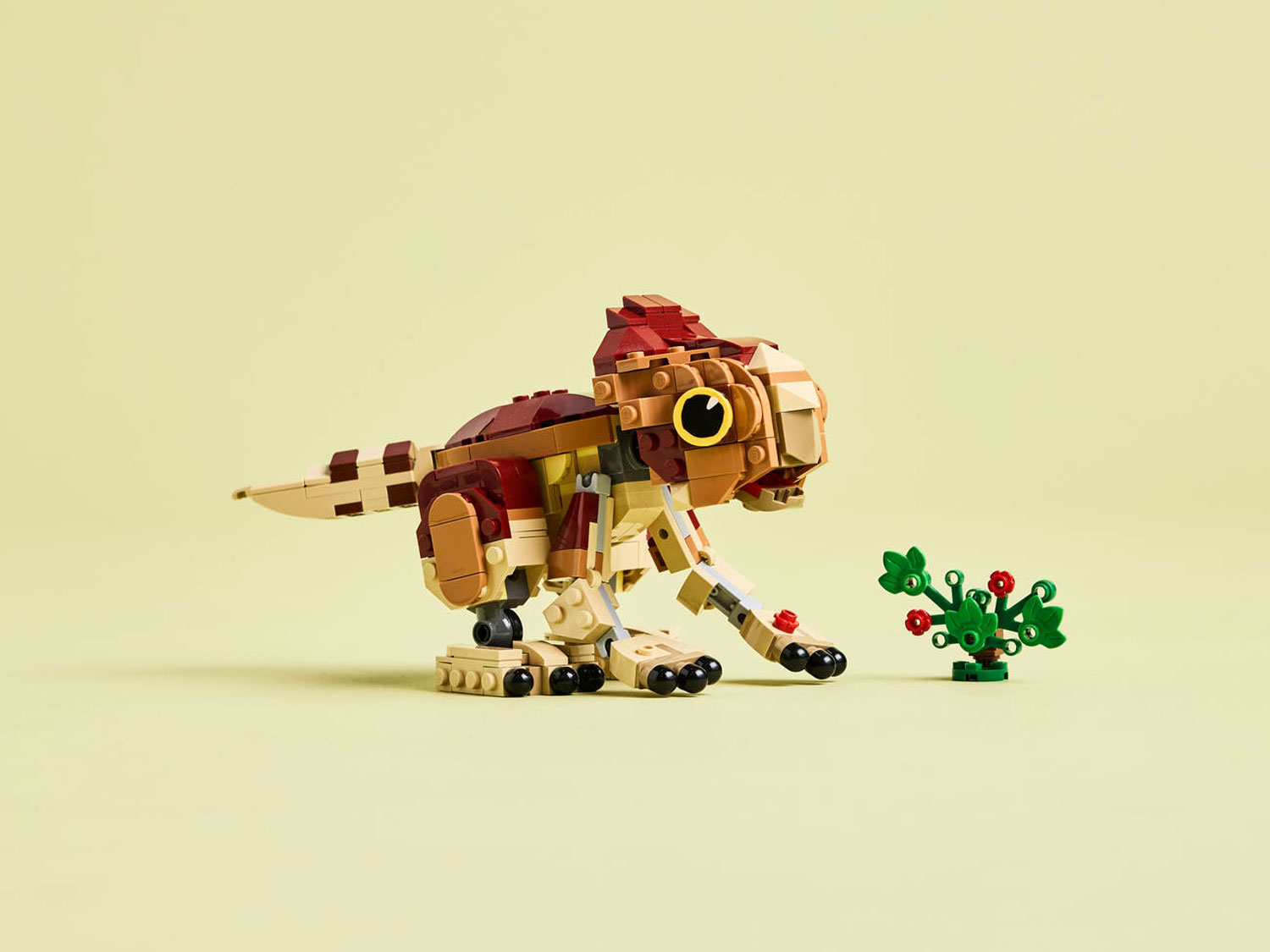 Конструктор LEGO Jurassic World Малышка Долорес 339 дет. - фото 8