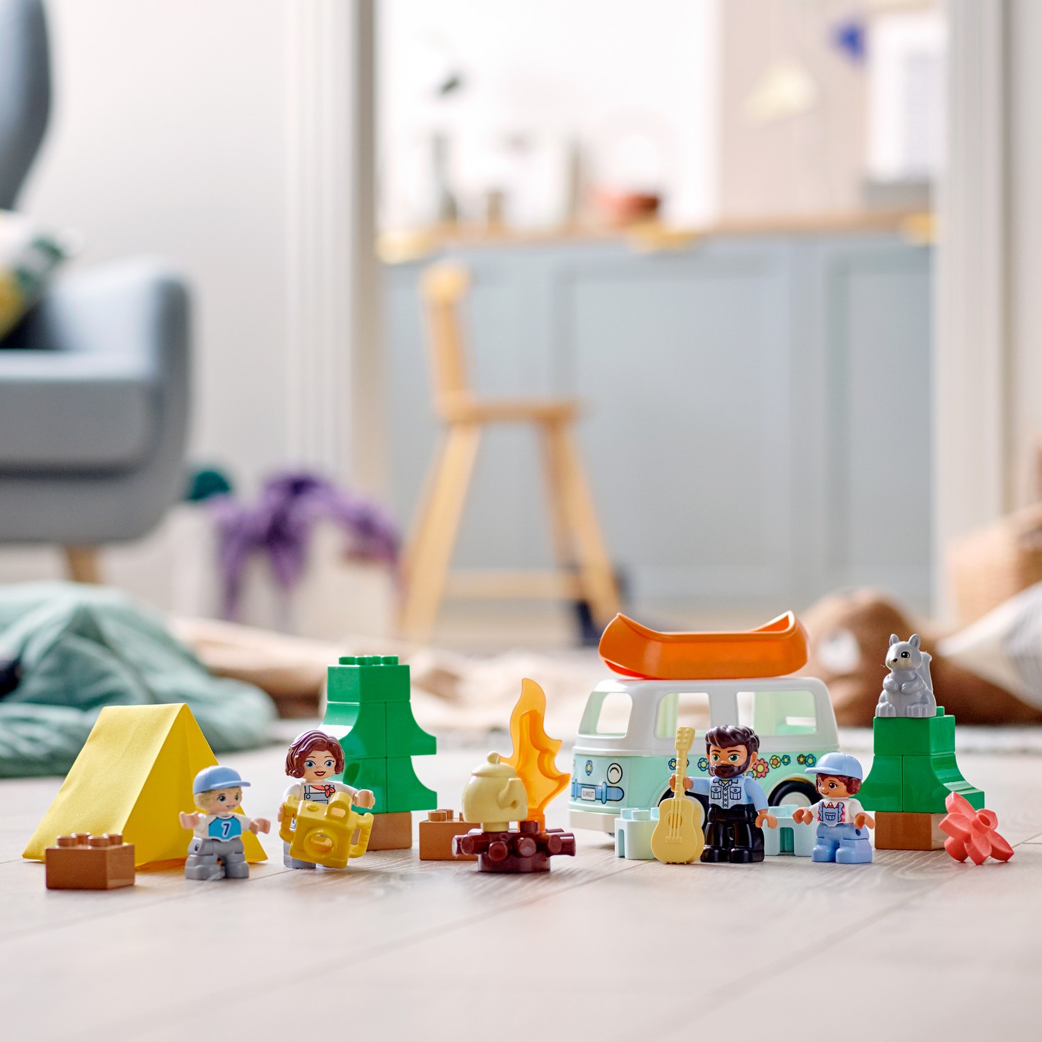 Конструктор LEGO DUPLO Приключение на микроавтобусе - фото 13