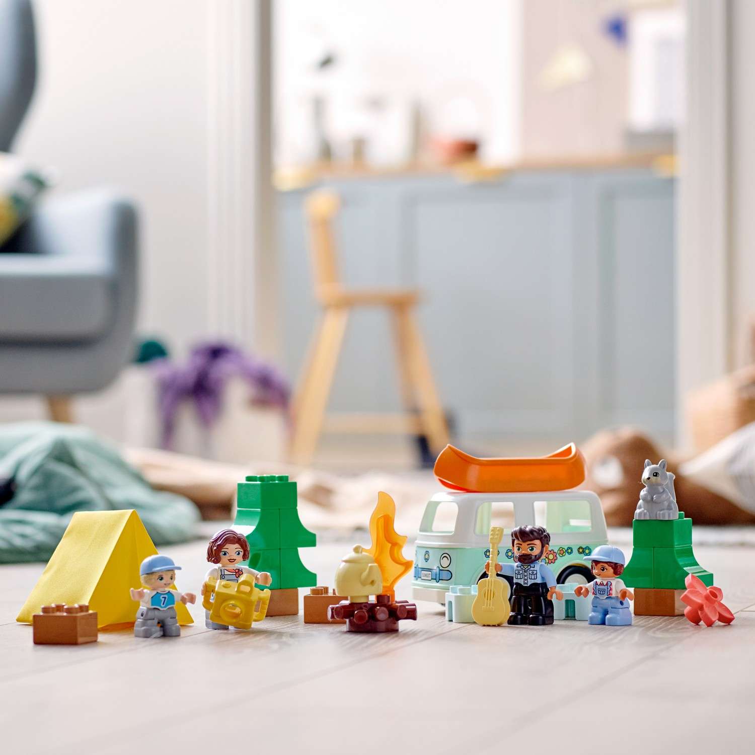 Конструктор LEGO DUPLO Приключение на микроавтобусе блочный - фото 13