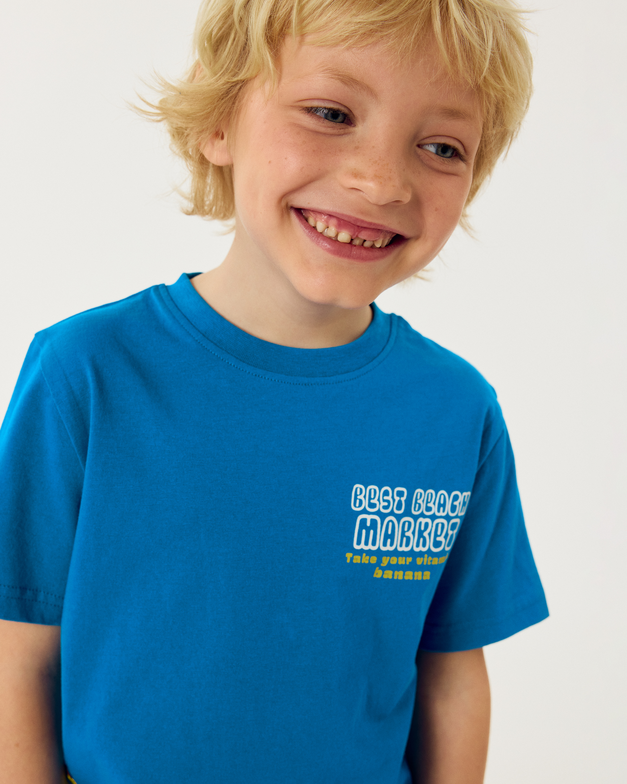 Изображение товара Футболка Futurino 104 синяя хлопковая двухсторонний принт