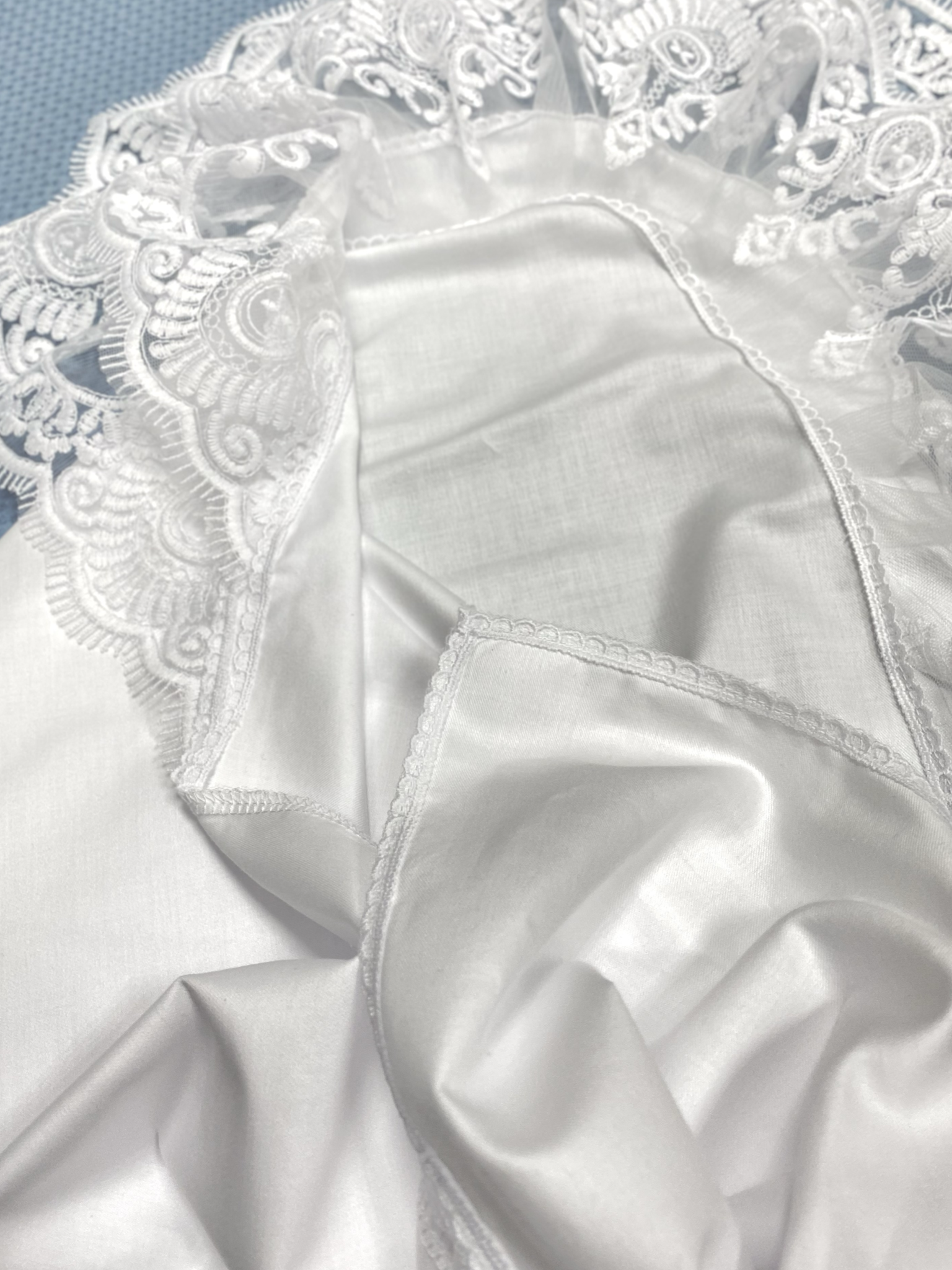 Конверт на выписку Делоникс Пеленка уголок с кружевом белый - фото 13