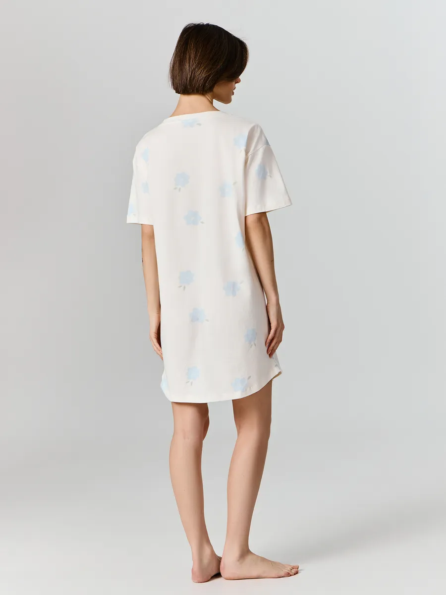 Сорочка ночная Mark Formelle (Марк Формэль) 572371/цветы на молочном1 - фото 8