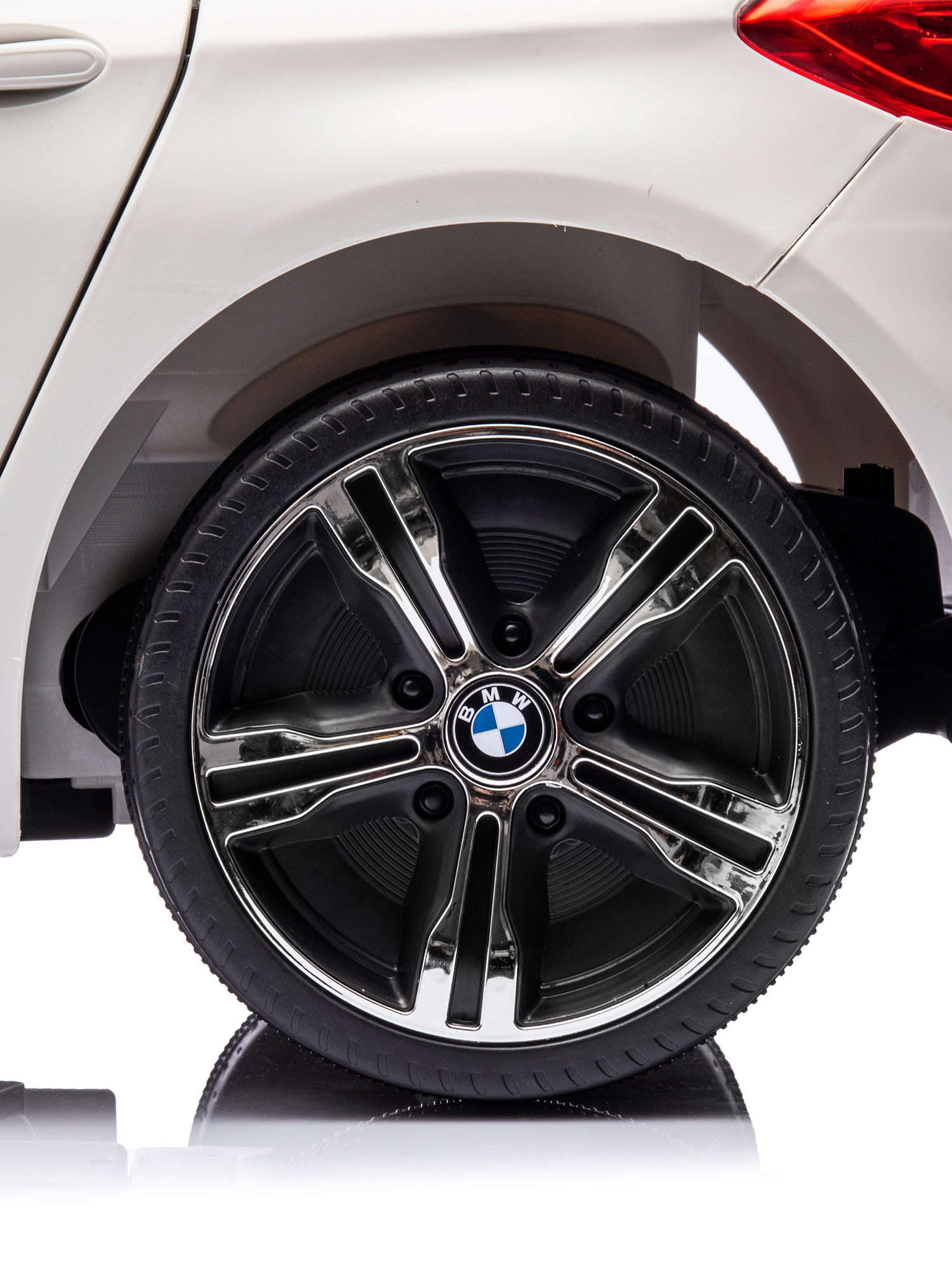 Электромобиль TOMMY BMW BW-1 С пультом ДУ - фото 13