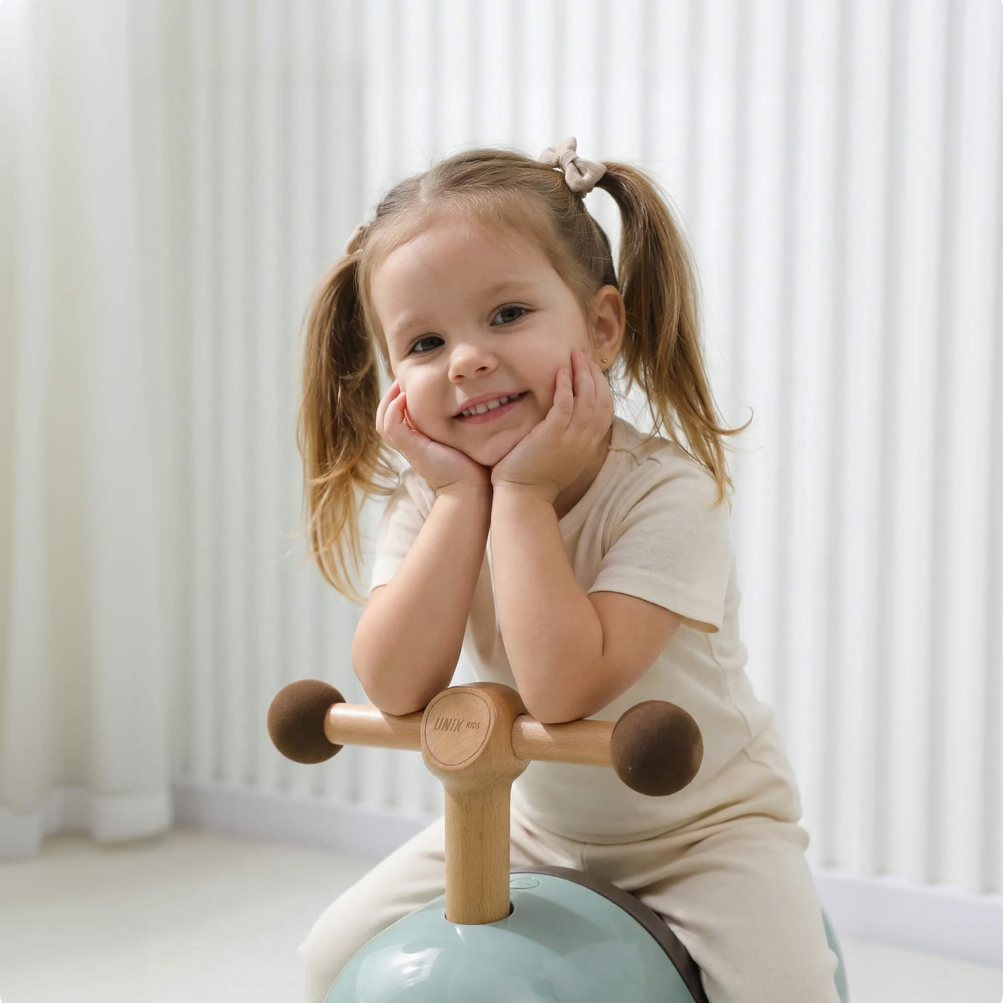 Пушкар UNIX Kids каталка детская бибикар зеленый - фото 14