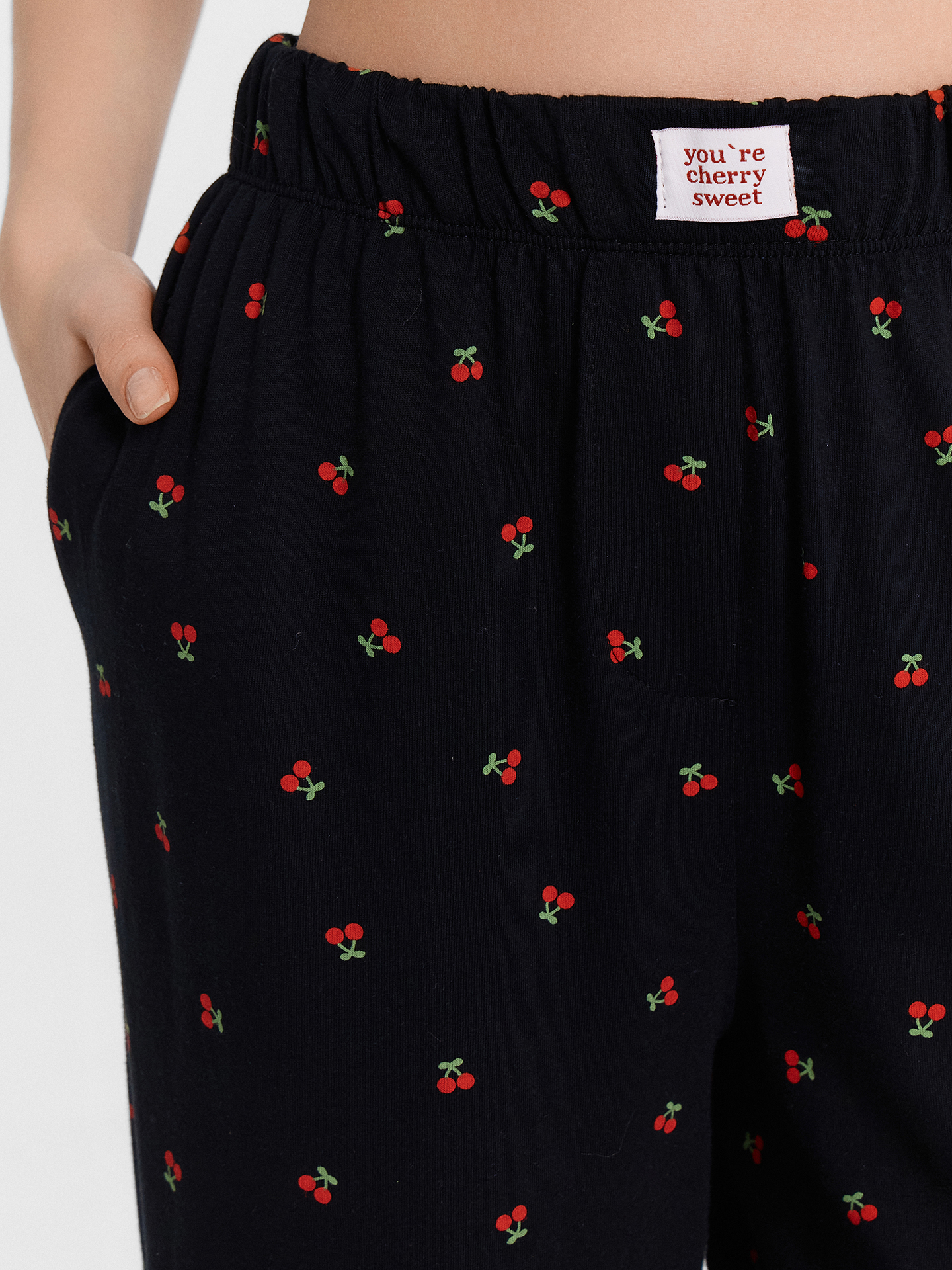 Брюки Mark Formelle (Марк Формэль) 532524-1/вишенки на черном - фото 6