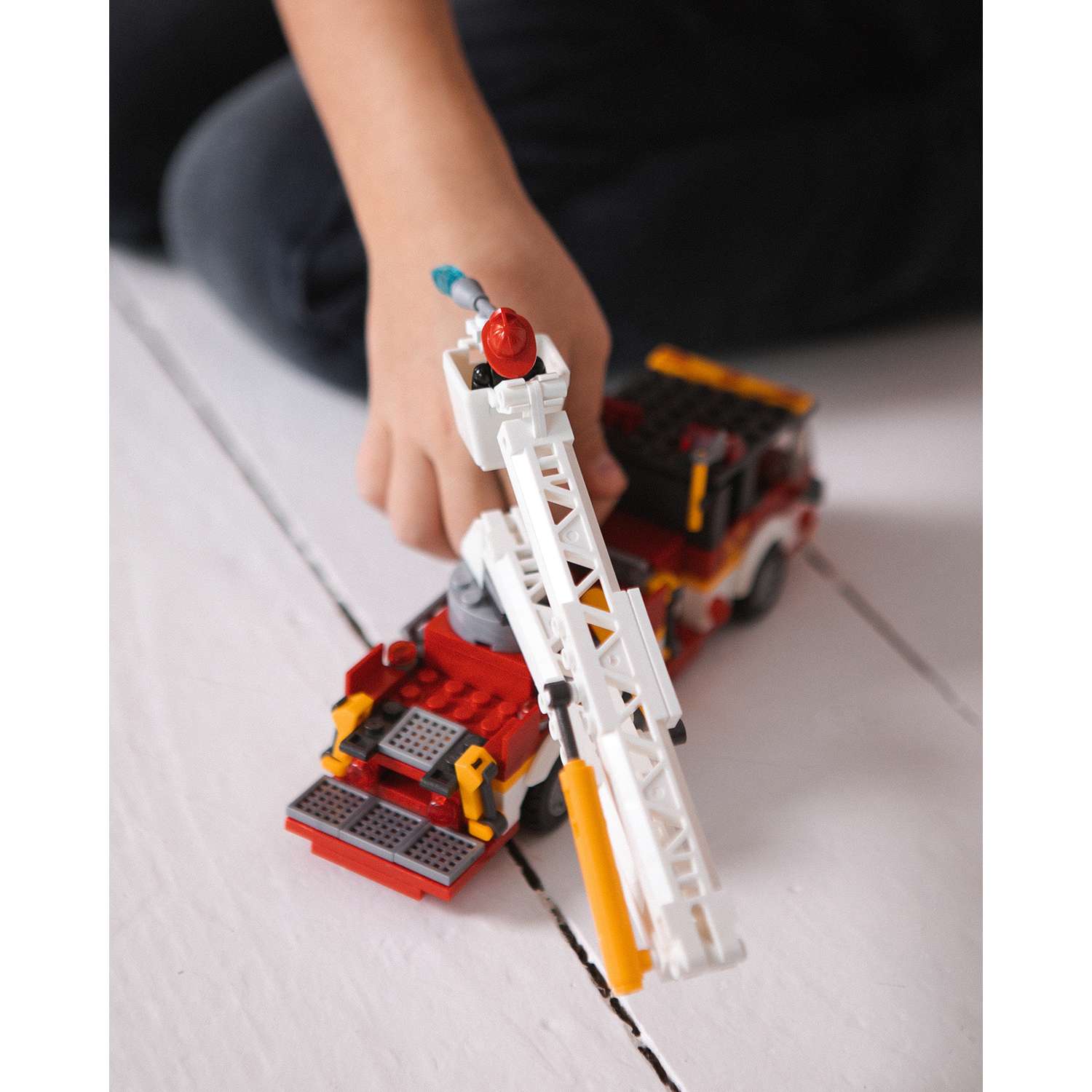 Конструктор Mega Construx Пожарная машина блочный - фото 14