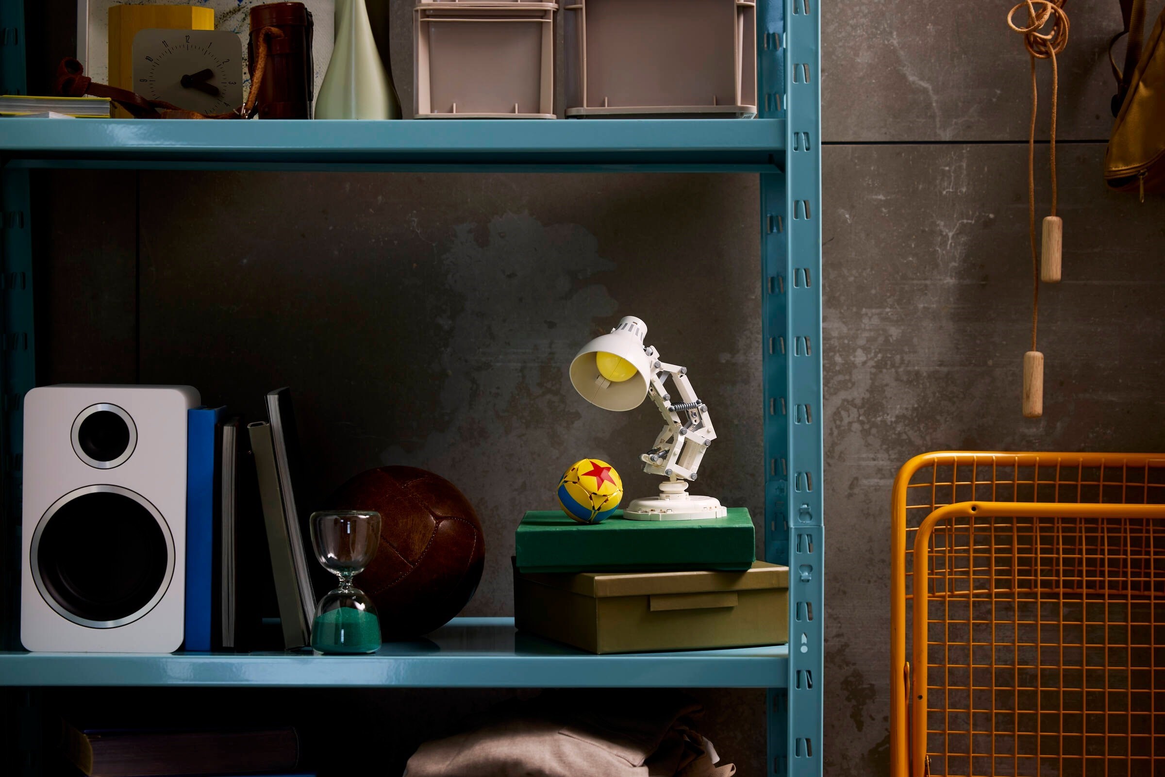 Конструктор LEGO Ideas 21357 613 дет. - фото 5