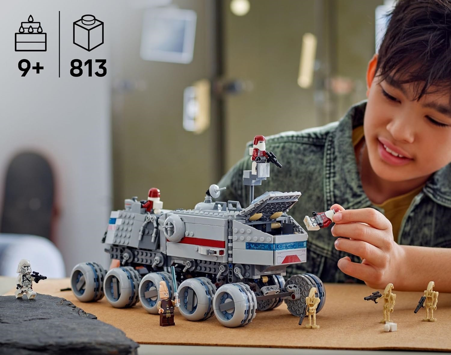 Конструктор LEGO Star Wars Республиканский Джаггернаут 813 дет. - фото 4