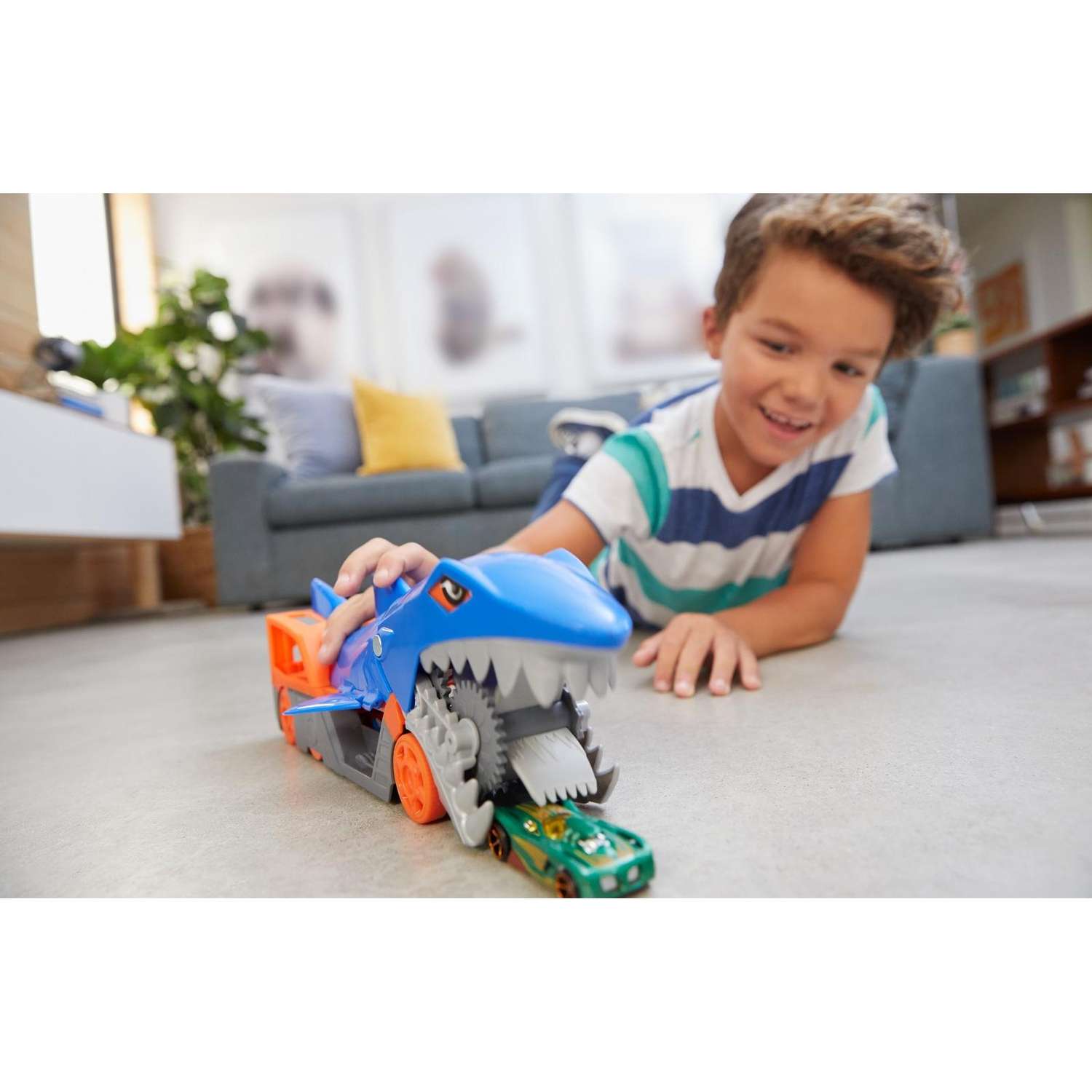 Игровой набор Hot Wheels Голодная акула 1:64 GVG36 - фото 19