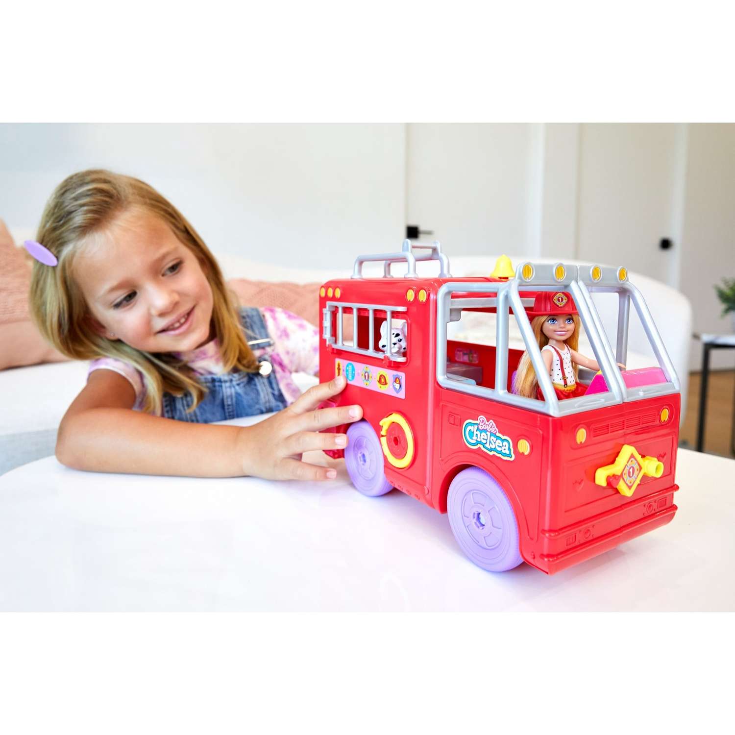 Кукла модельная Barbie HCK73 - фото 12