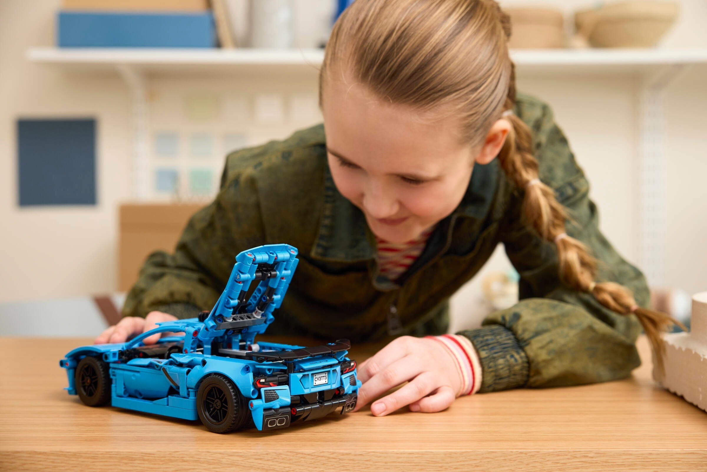 Конструктор LEGO Technic 42217 732 дет. - фото 4