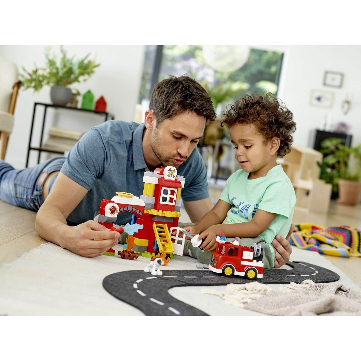 Конструктор LEGO DUPLO Пожарное депо блочный - фото 10