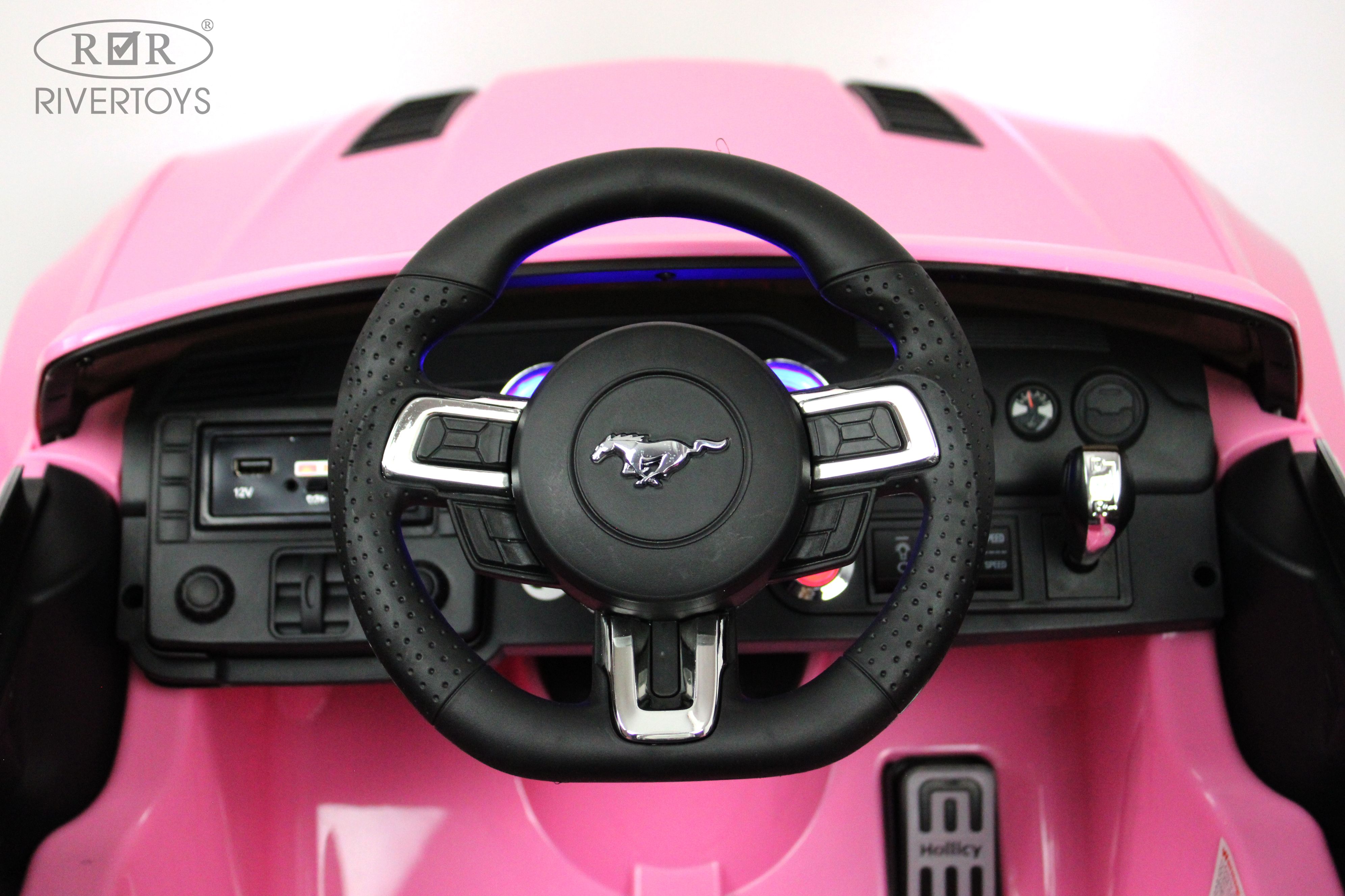 Электромобиль RIVERTOYS A222MP-PINK С пультом ДУ - фото 13