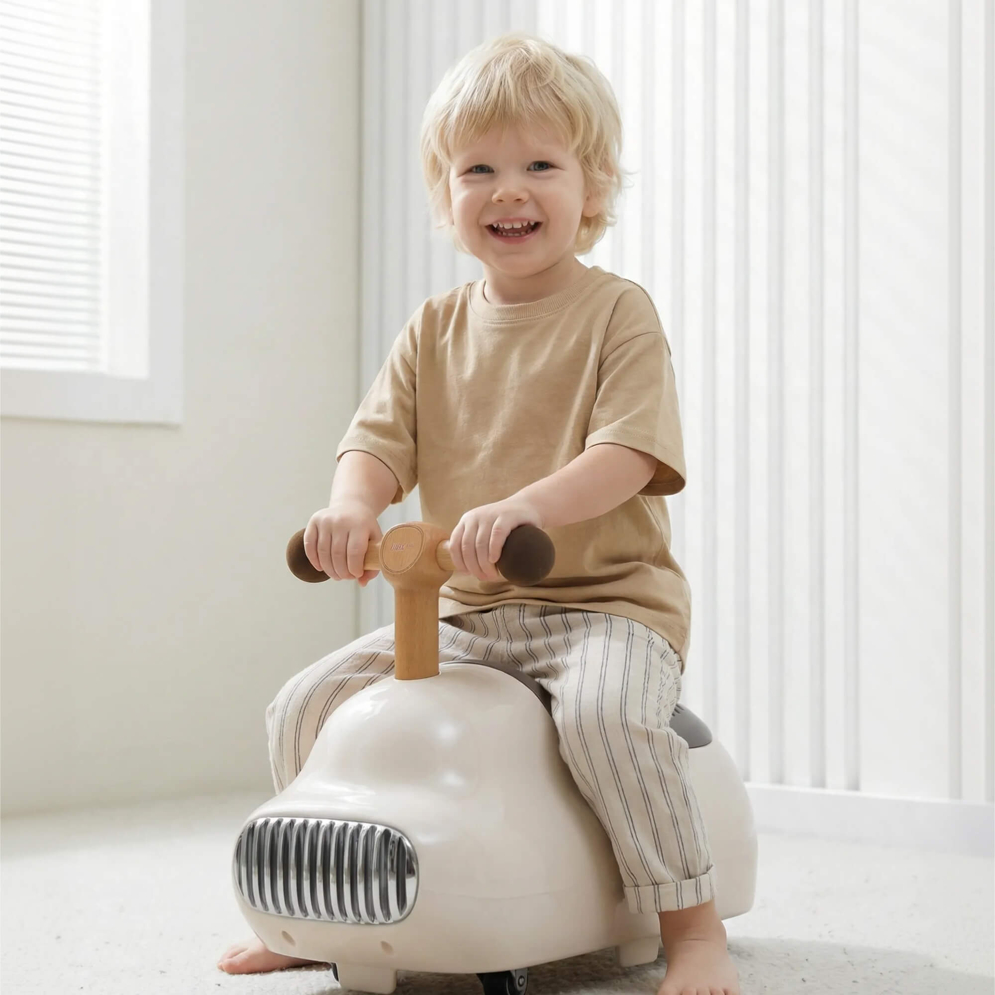 Пушкар UNIX Kids каталка детская бибикар коричневый - фото 11