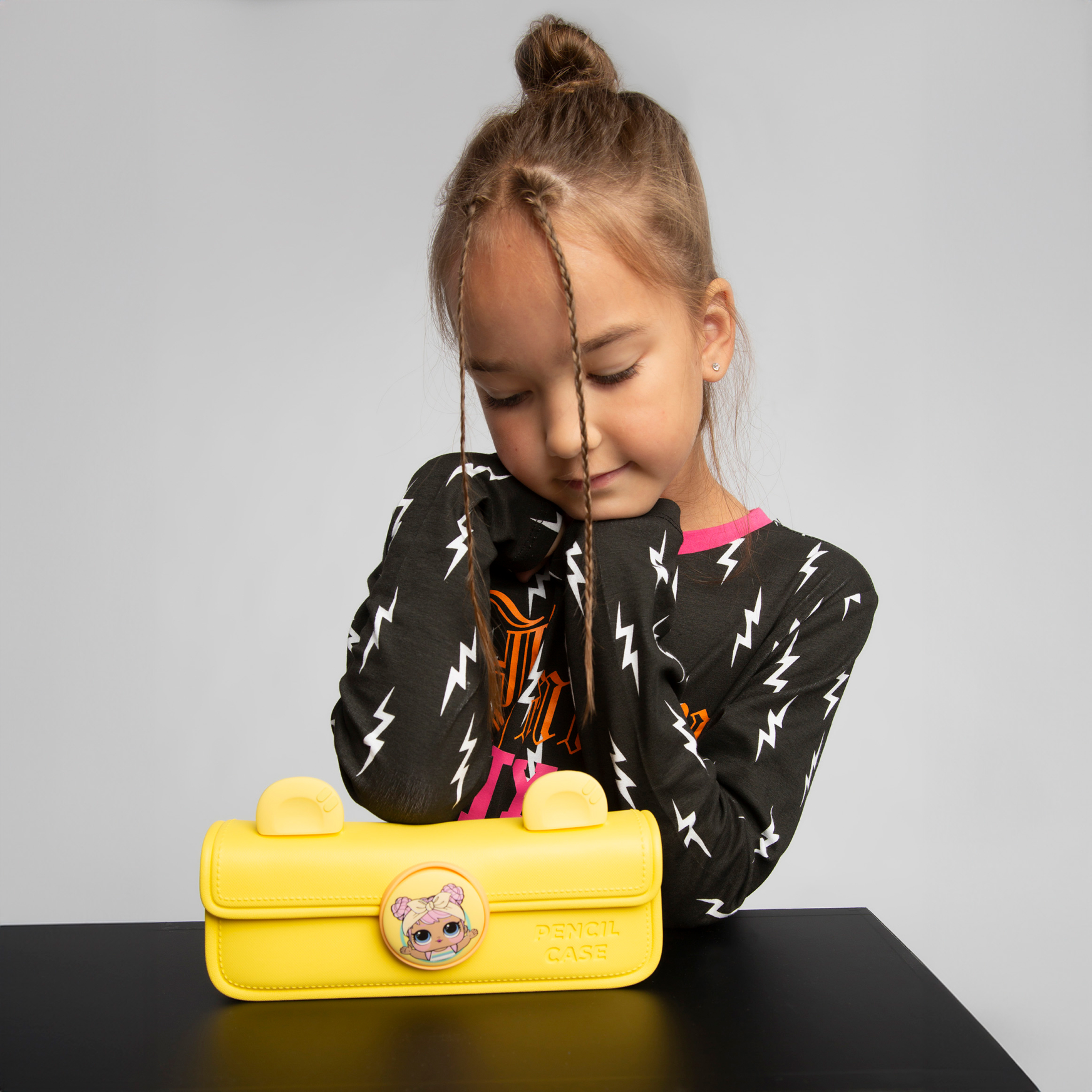 Сумка L.O.L. Surprise! пенал желтый + джиббитсы - фото 10