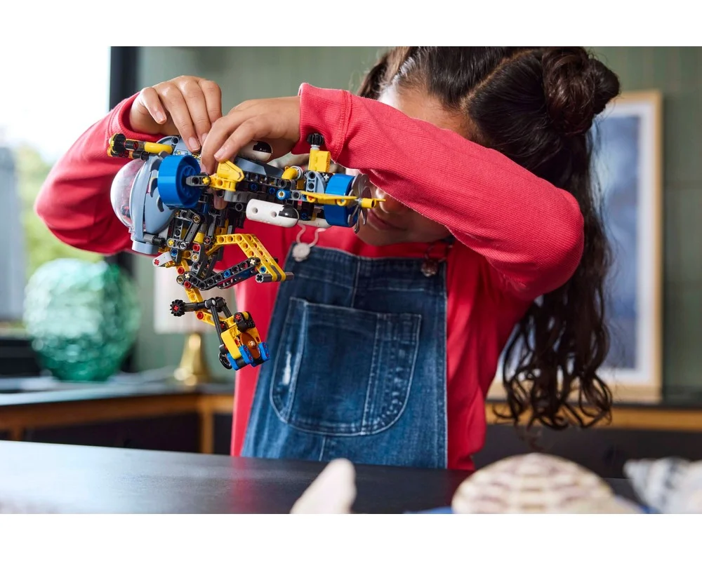 Конструктор LEGO Technic 42201 413 дет. - фото 12