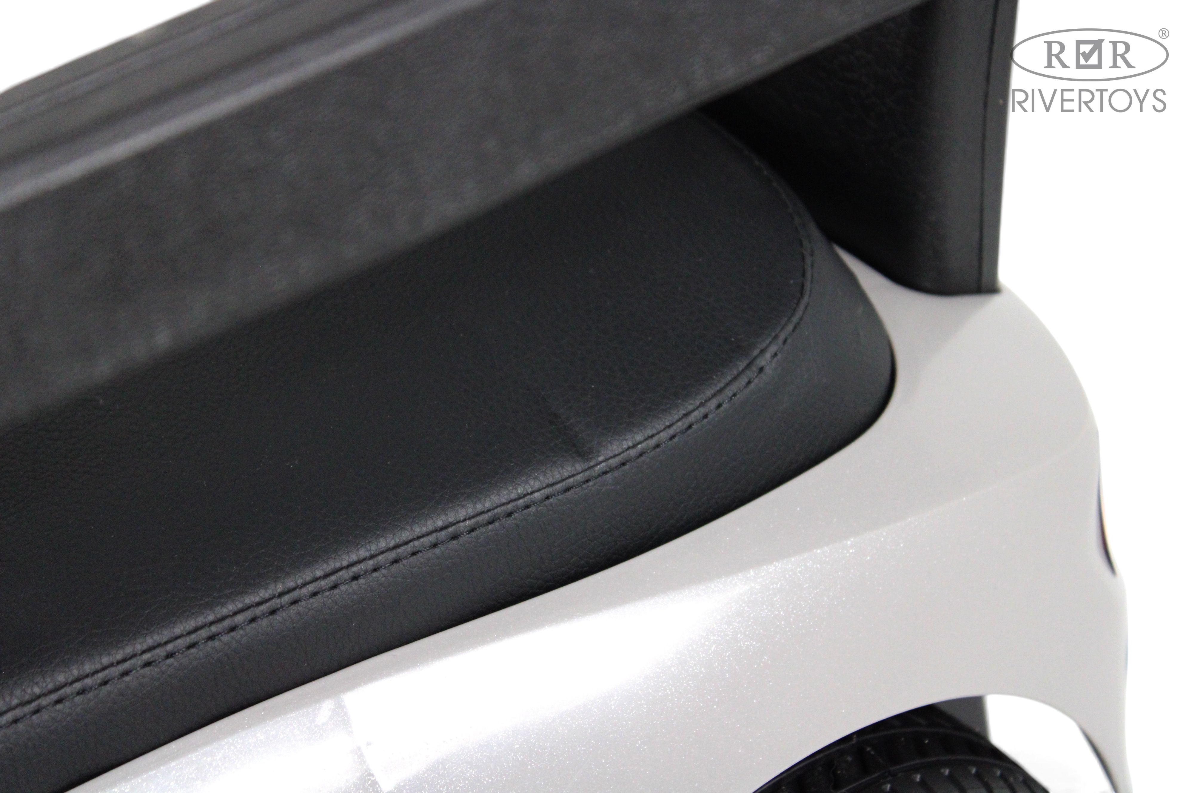 Каталка RIVERTOYS Z005ZZ-BP-GREY серый - фото 6