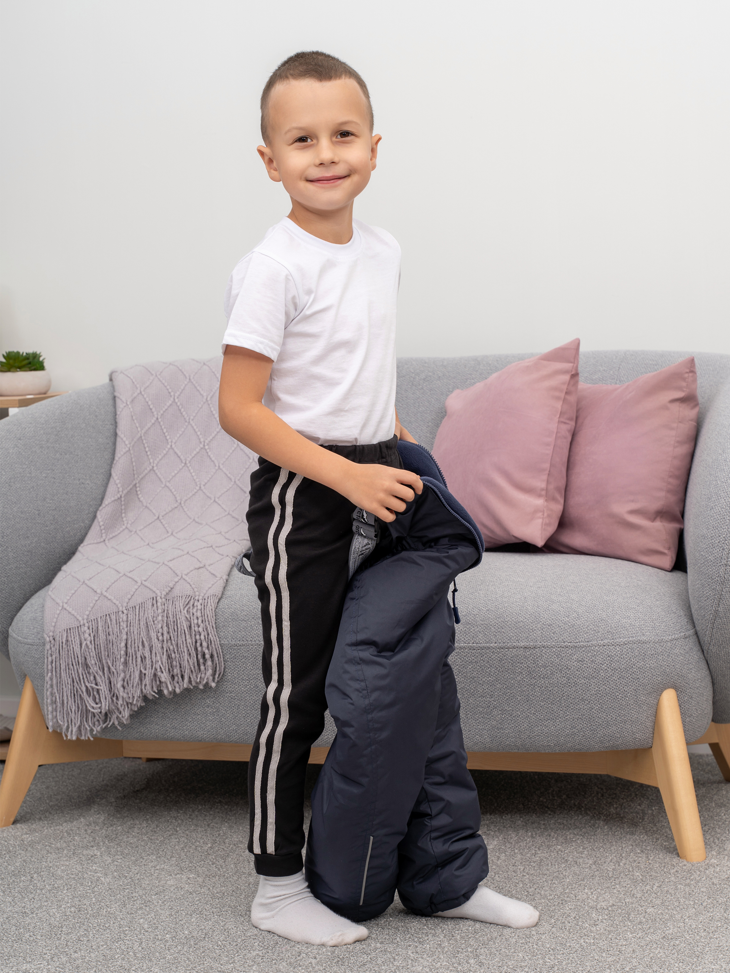 Брюки Утенок 432л черный - фото 3