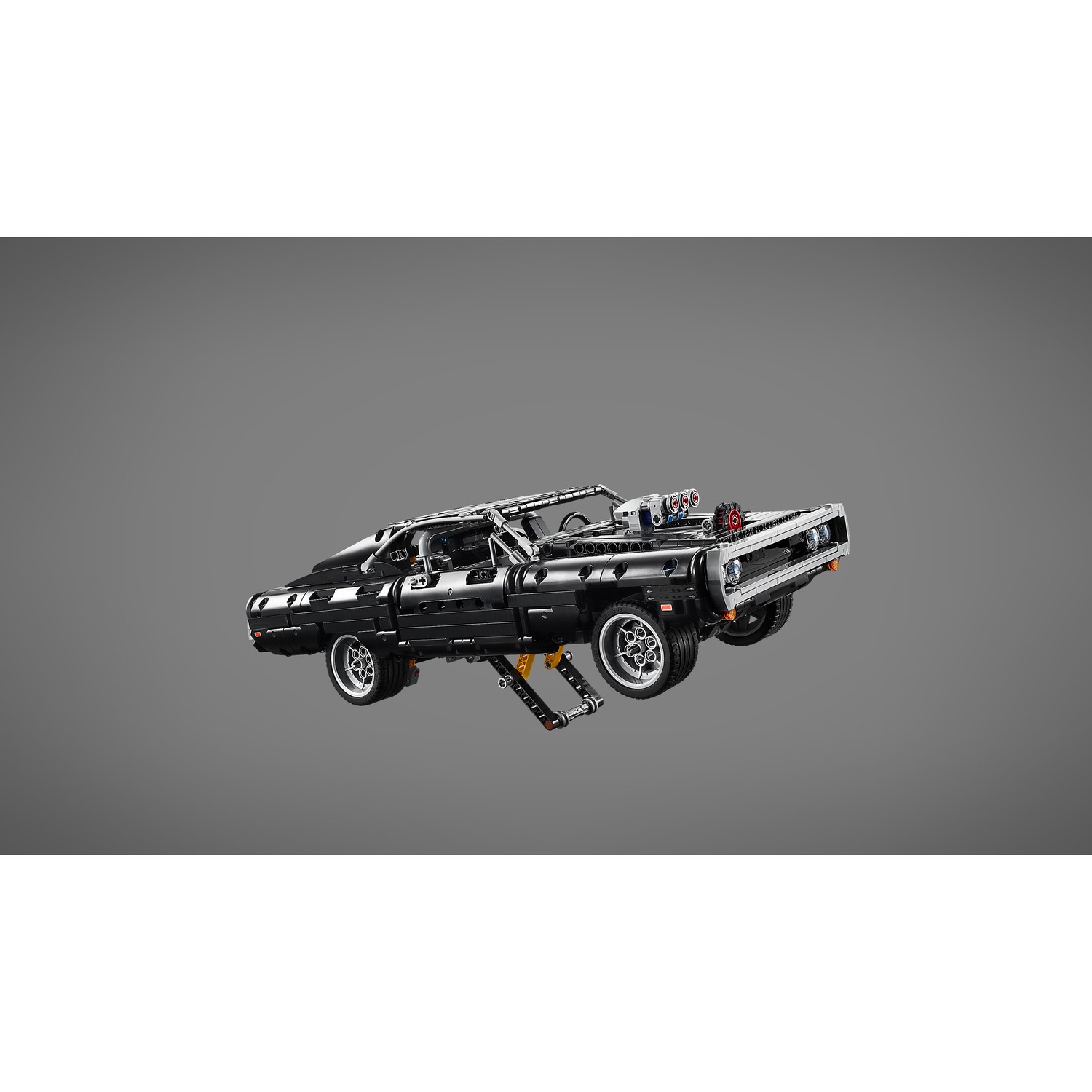 Конструктор LEGO Technic Dodge Charger Доминика Торетто 1077 дет. - фото 11