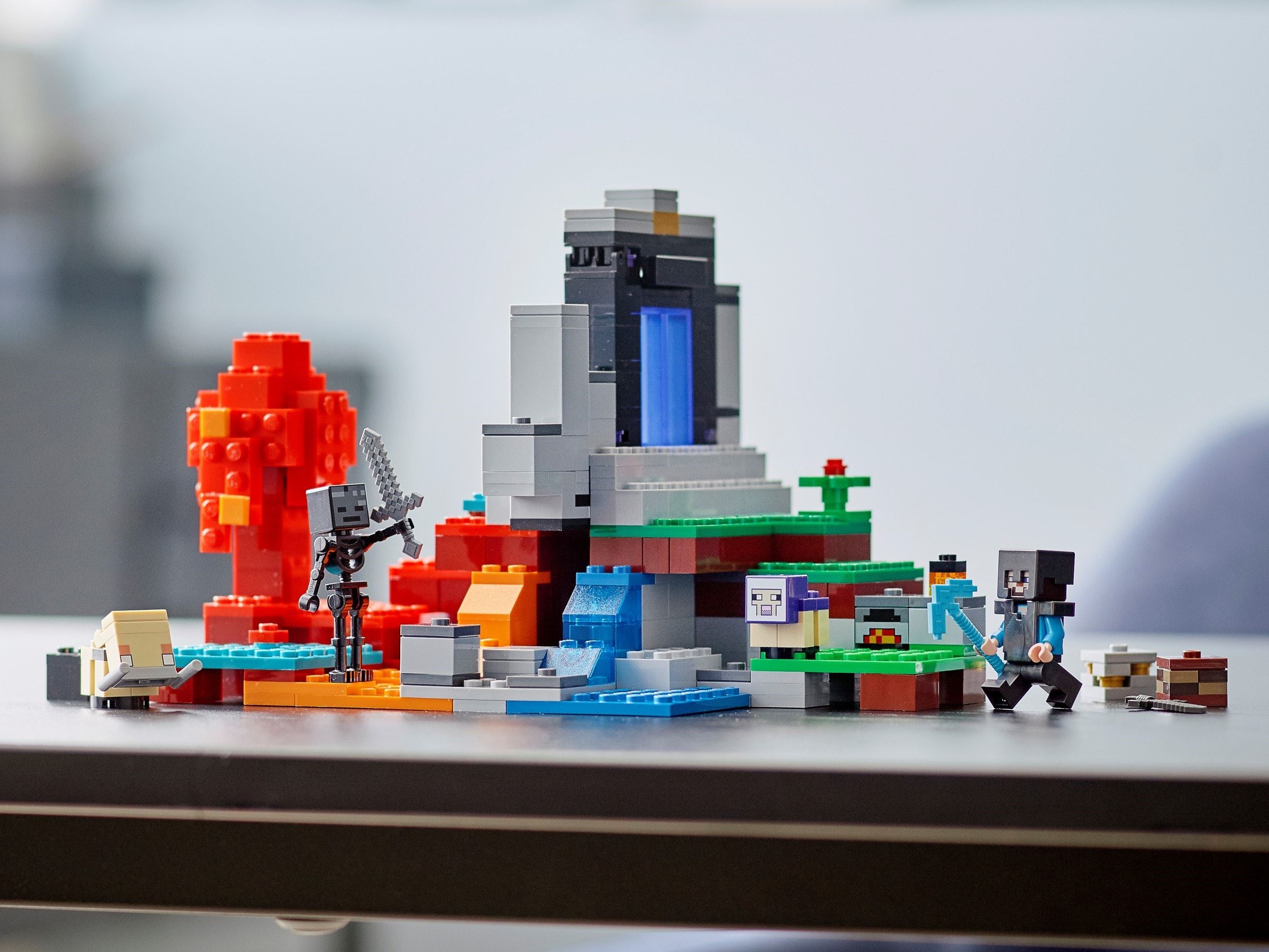 Конструктор LEGO Minecraft 316 дет. - фото 2