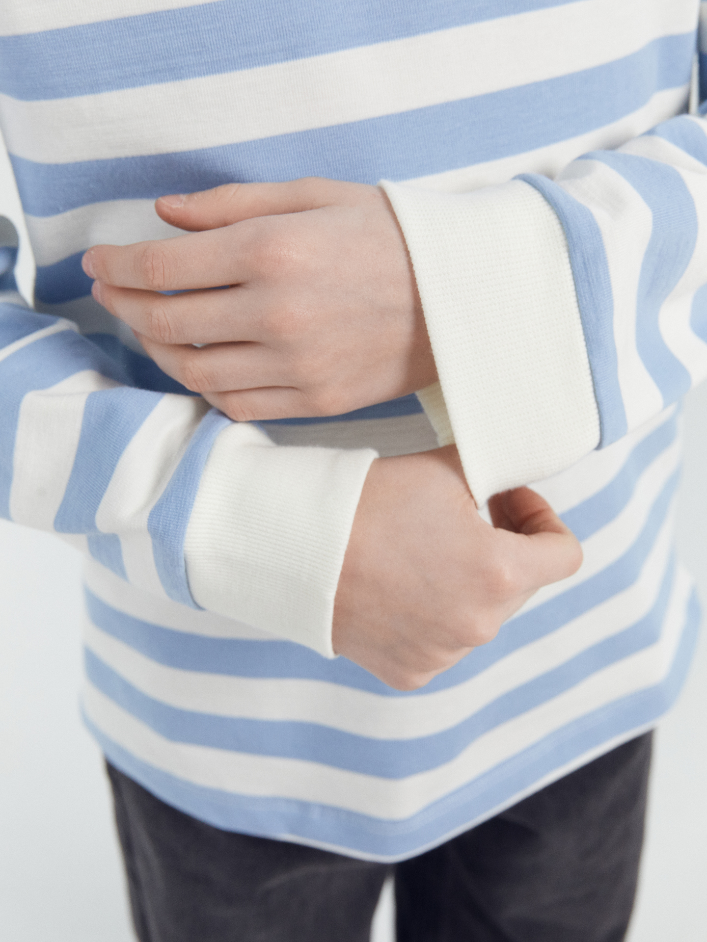 Лонгслив Mark Formelle (Марк Формэль) 127908/1/бело -голубая полоска - фото 7