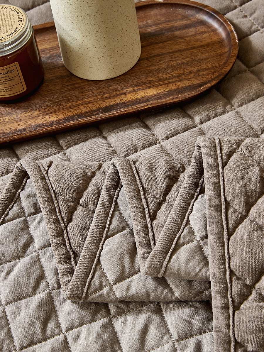 Покрывало Theodora вельвет мокко 180 x 220 см - фото 7