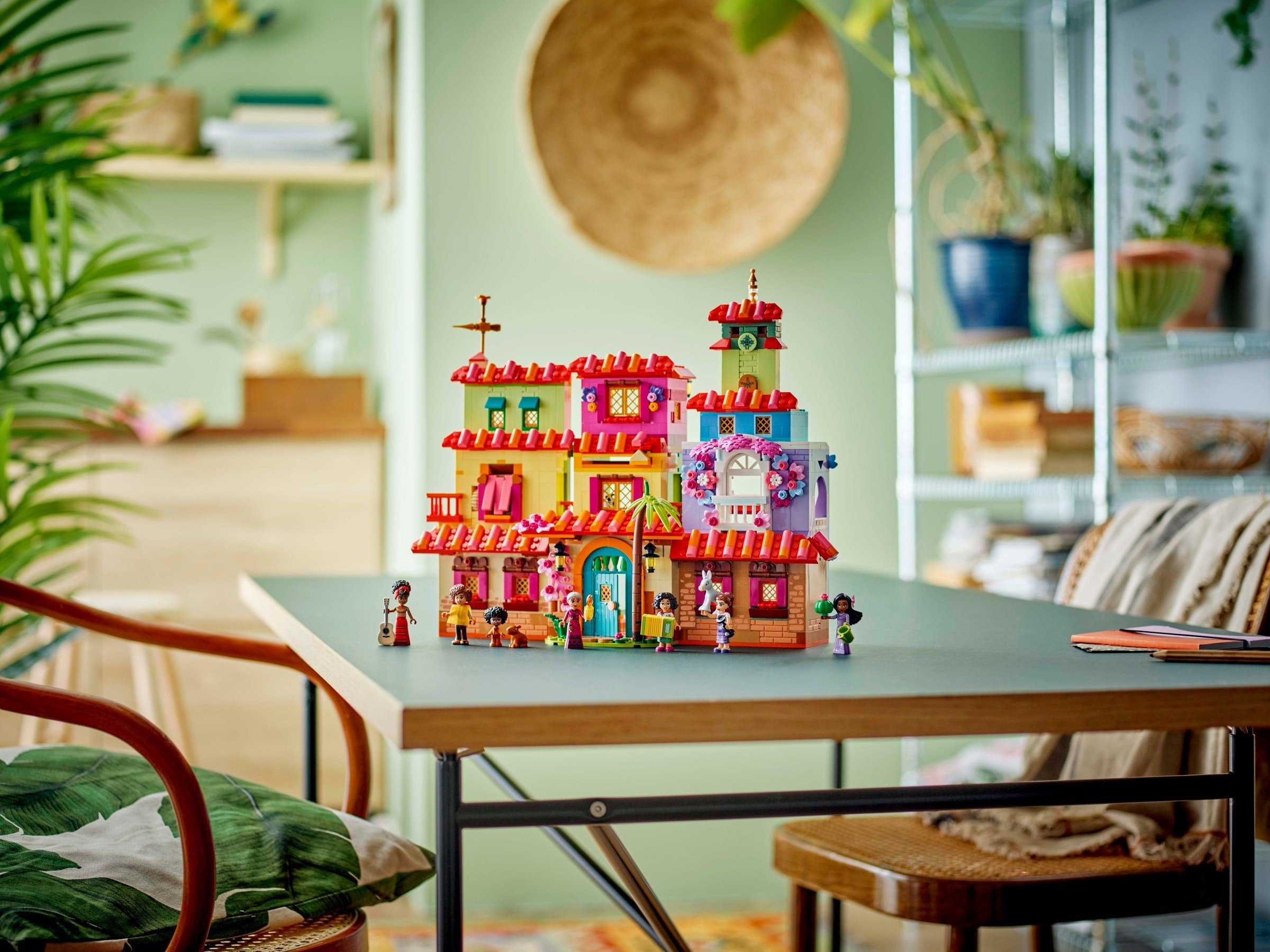 Конструктор LEGO Disney 43245 1560 дет. - фото 6