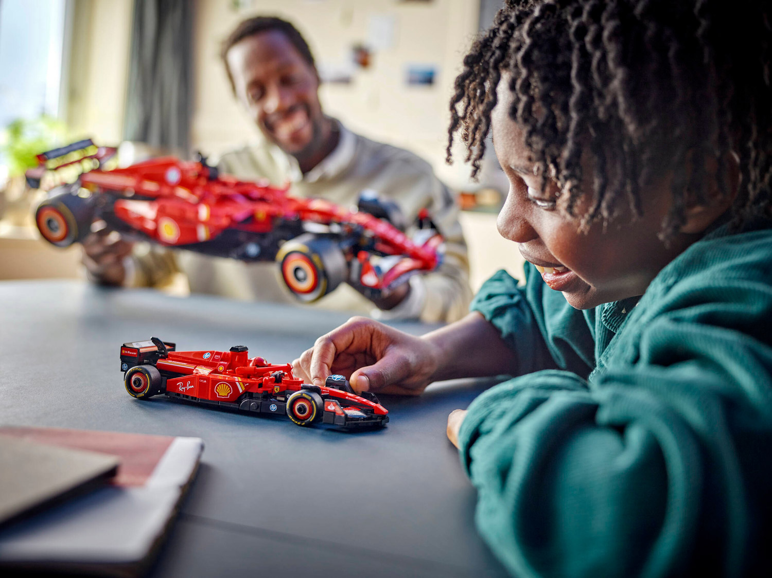 Конструктор LEGO Speed Champions Ferrari SF-24 77242 275 дет. - фото 11