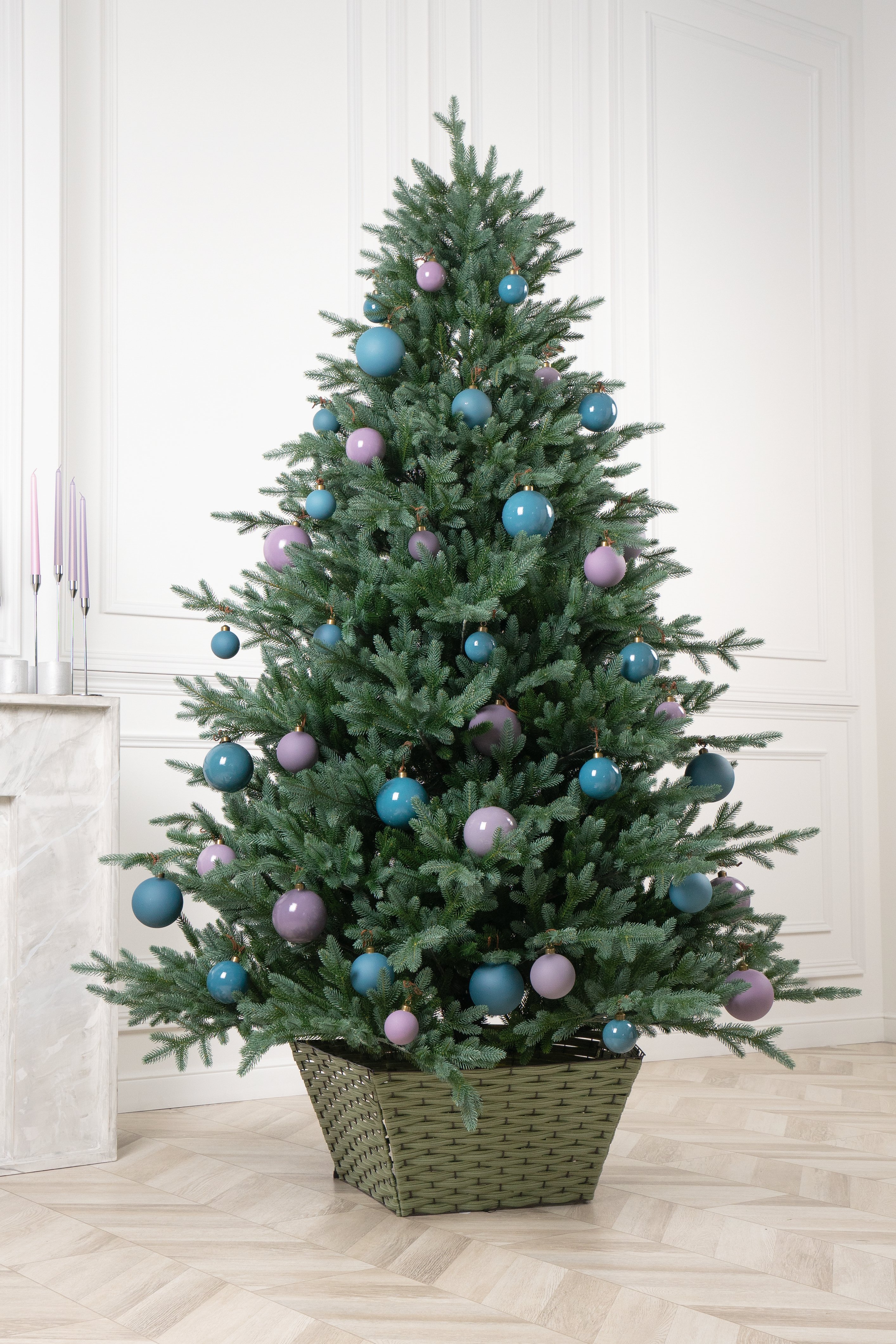 Искусственная елка Crystal Trees изумрудная Эдит 270 см - фото 1
