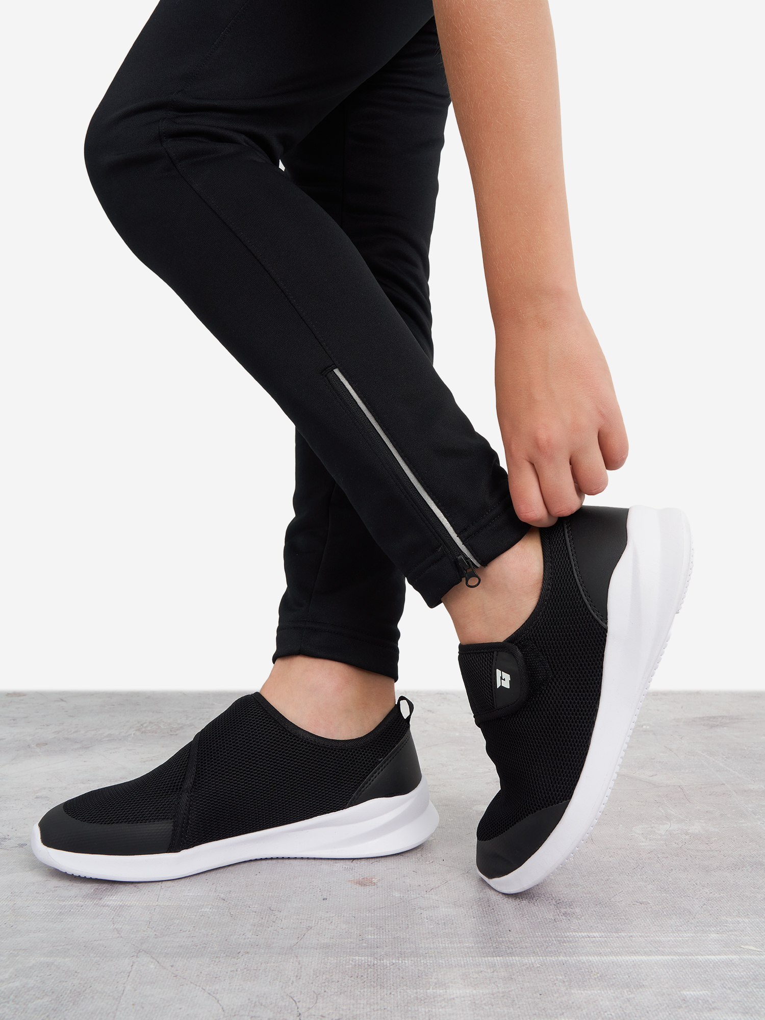 Кроссовки GLOBALGYM L6322G3D-BLK - фото 1