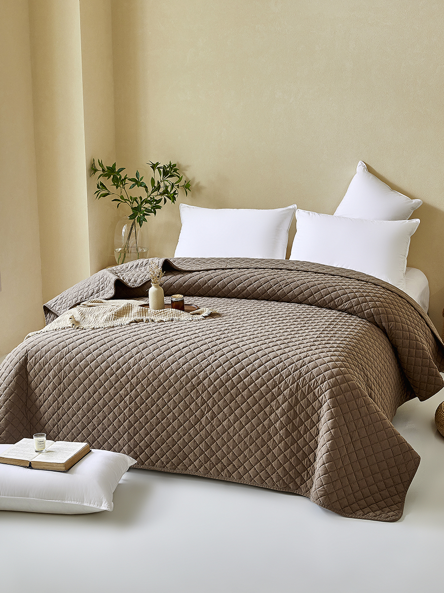 Покрывало Theodora вельвет мокко 180 x 220 см - фото 9