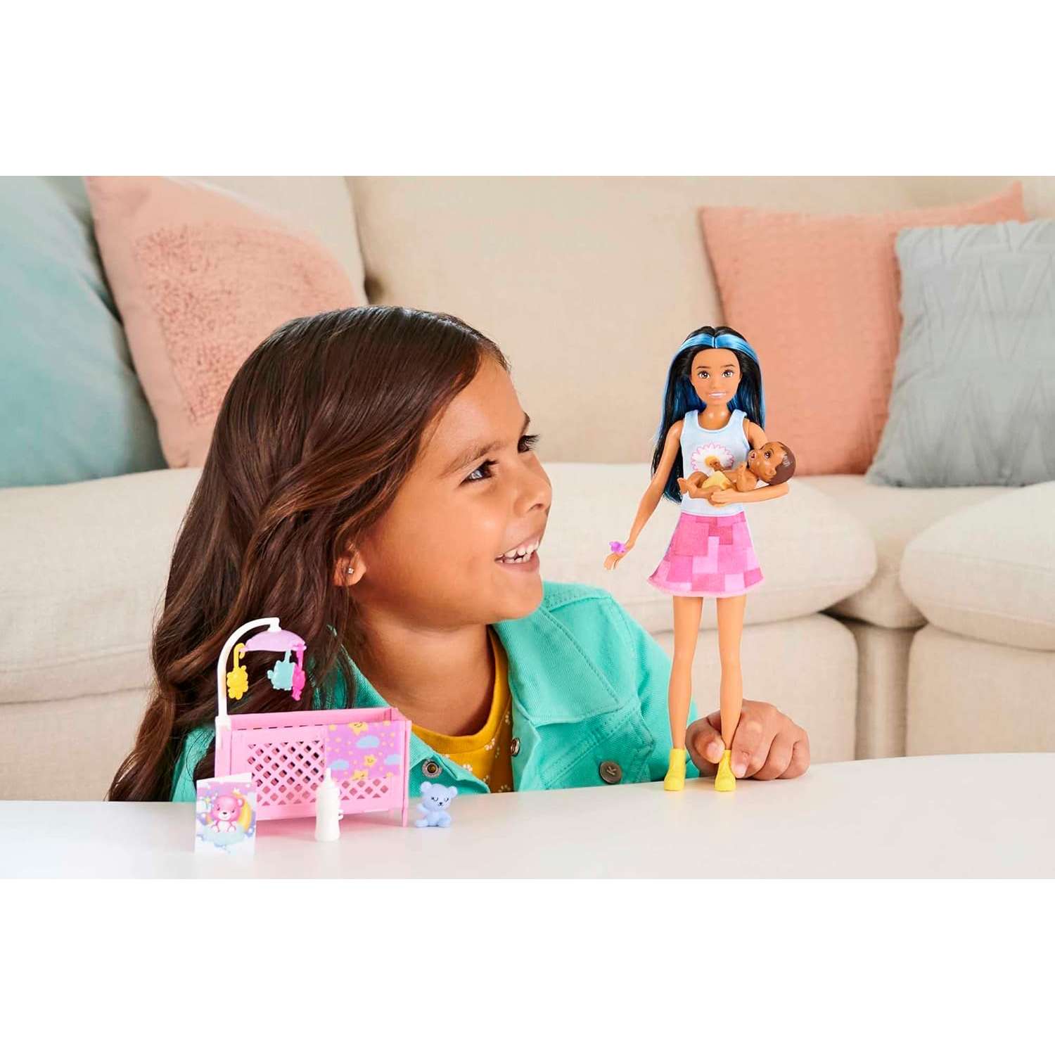 Кукла модельная Barbie Няня FHY97/HJY34 - фото 7