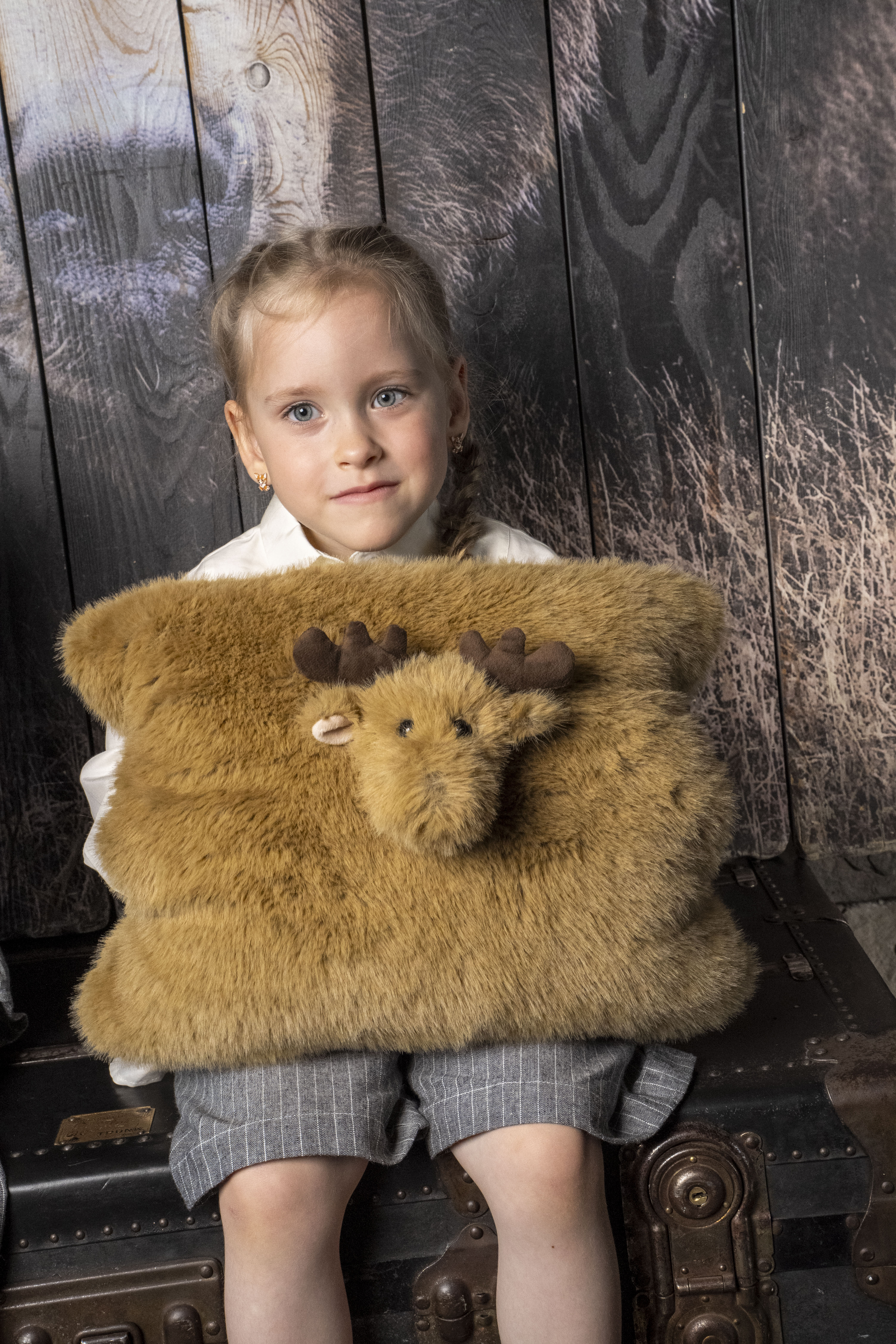 Подушка GULLIVER toys Лось коричневая 32см - фото 9
