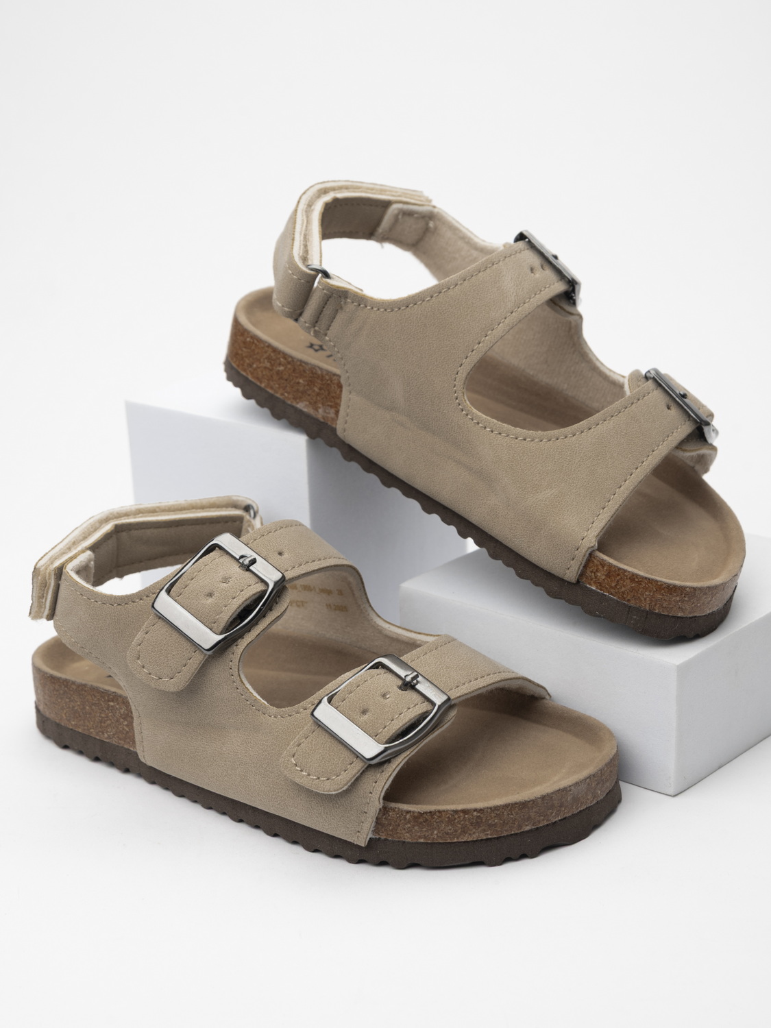 Изображение товара Детские сандалии TikkaGo 26 бежевые легкие и комфортные для летних прогулок