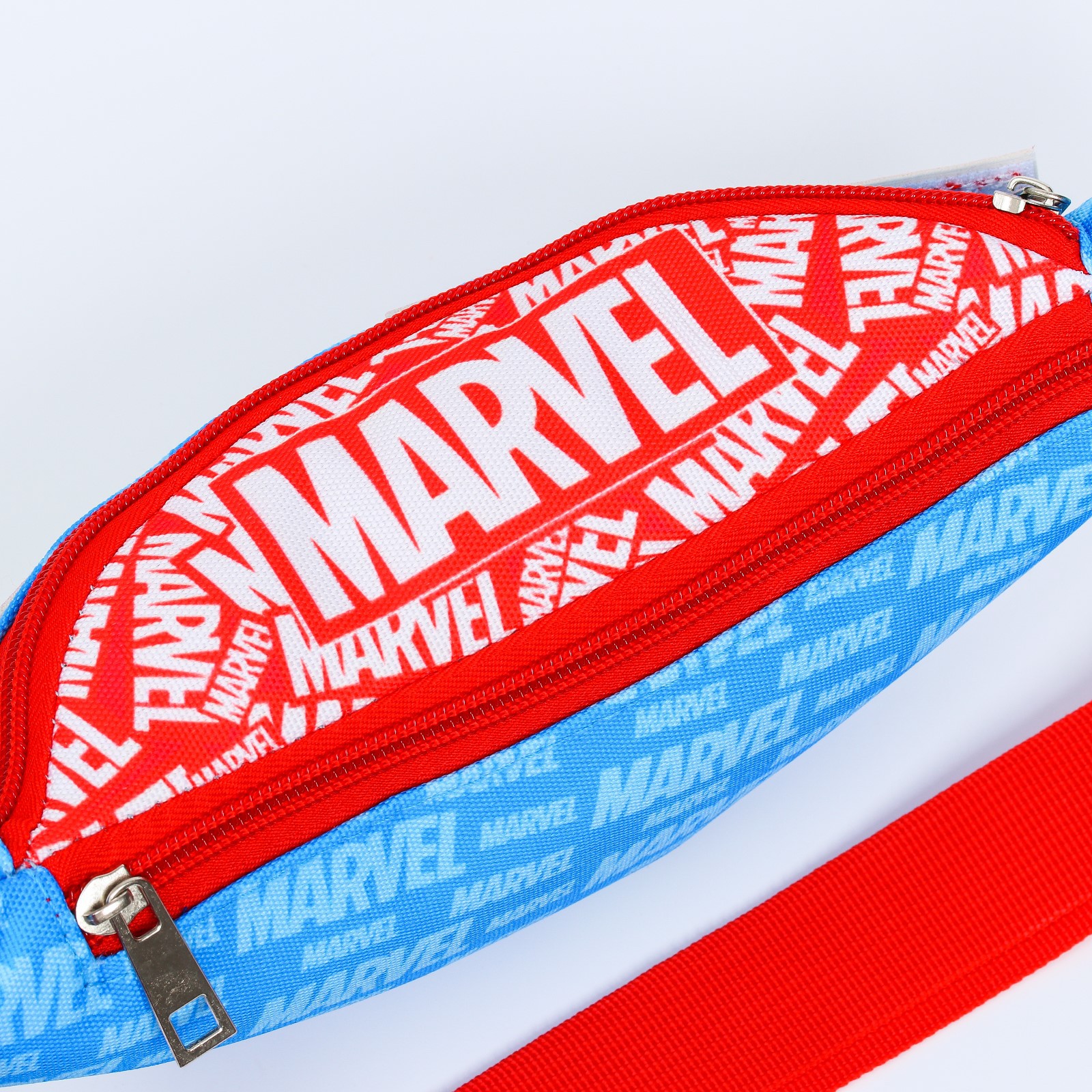 Сумка Marvel поясная - фото 5