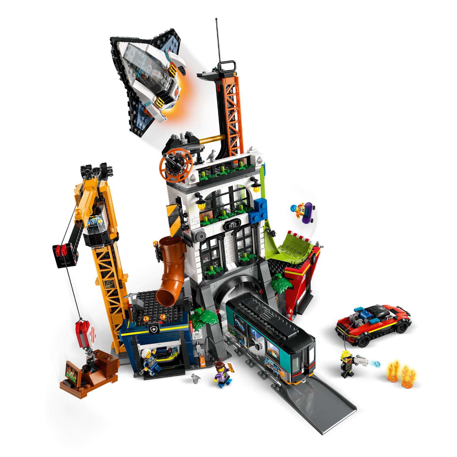 Конструктор LEGO City 60473 1941 дет. - фото 3