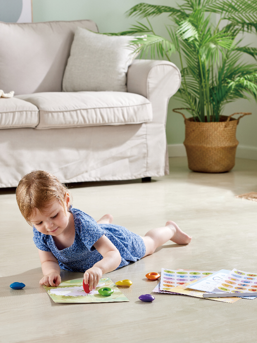 Раскраска Hape Малыш-умняша с восковыми мелками 6 цветов - фото 3