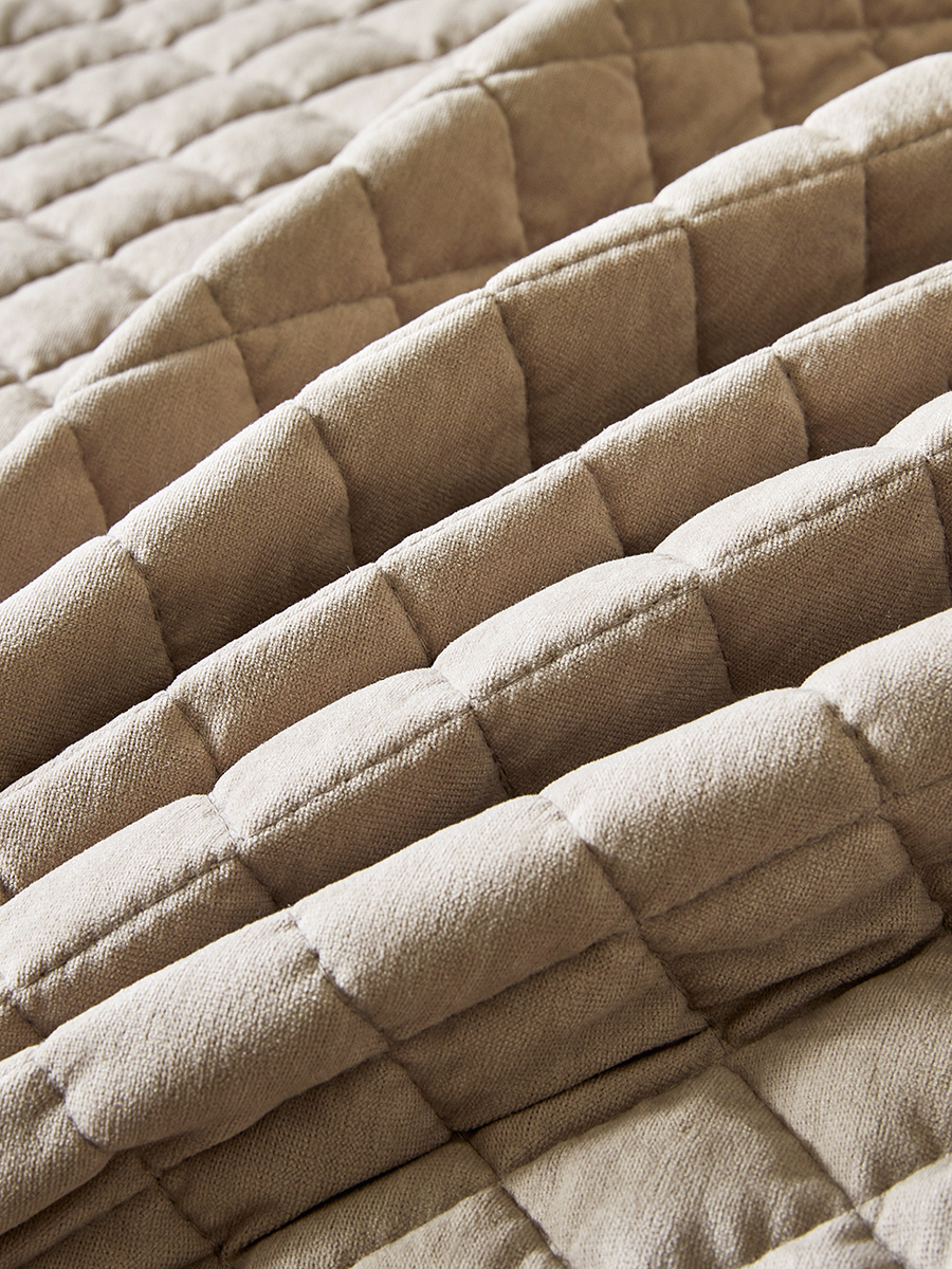 Покрывало Theodora вельвет капучино 180 x 220 см - фото 8