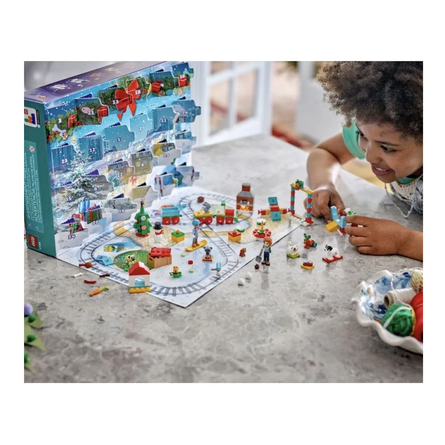 Конструктор LEGO Friends Адвент-календарь блочный - фото 9