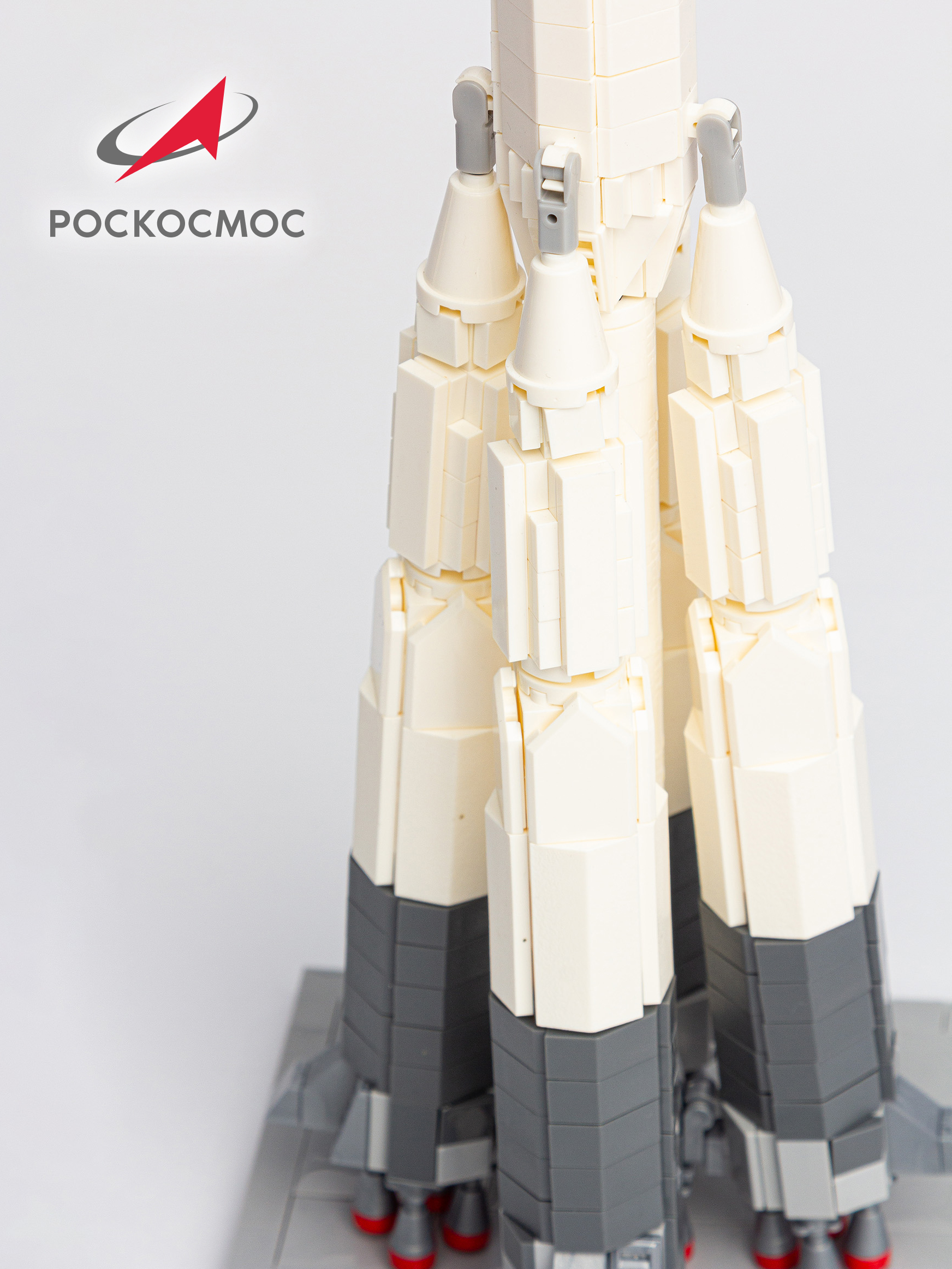 Конструктор Роскосмос Ракета-носитель Восток 785 дет. - фото 6