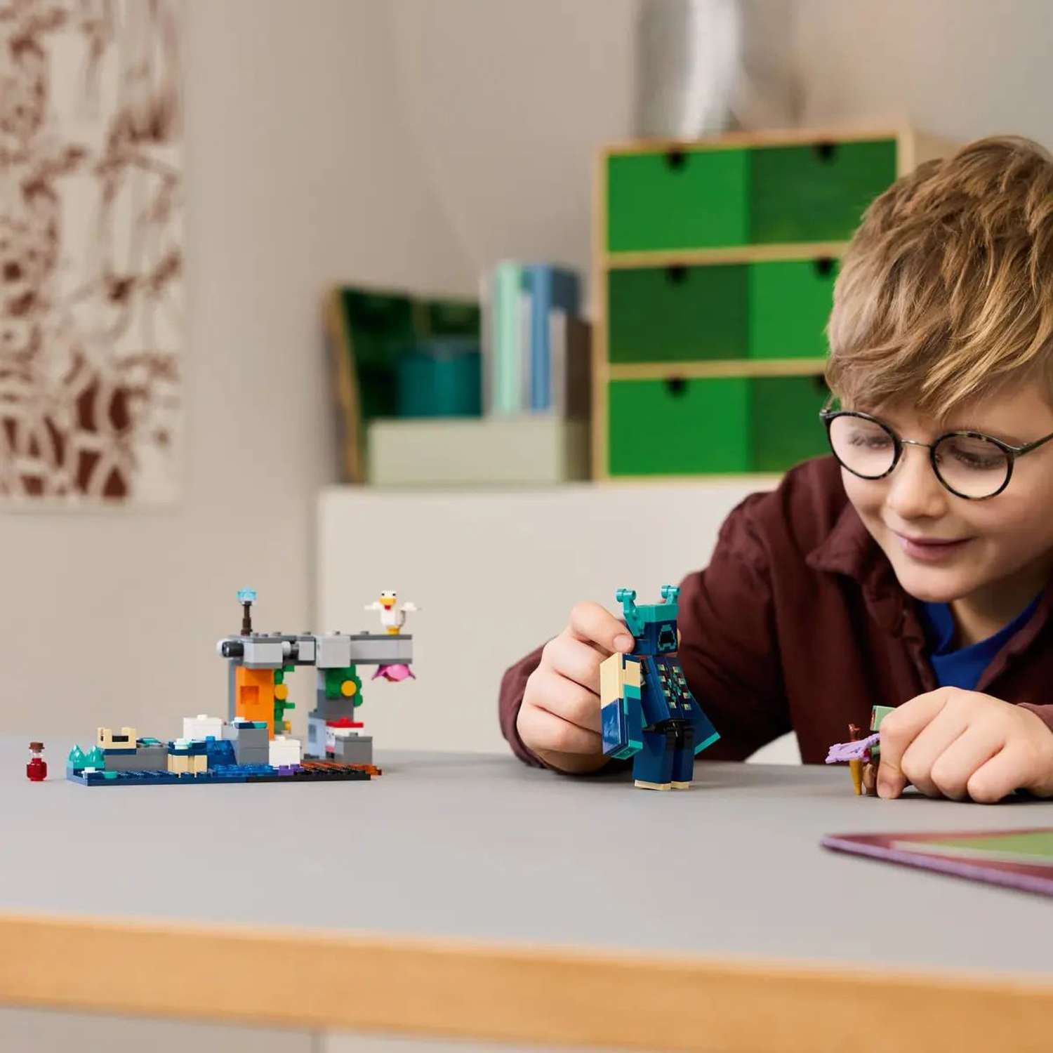 Конструктор LEGO Minecraft Столкновение с Варденом 238 дет. - фото 9