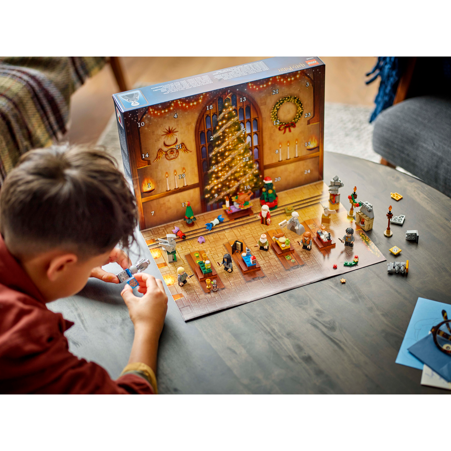 Конструктор LEGO Harry Potter Адвент-календарь Гарри Поттер 301 дет. - фото 4
