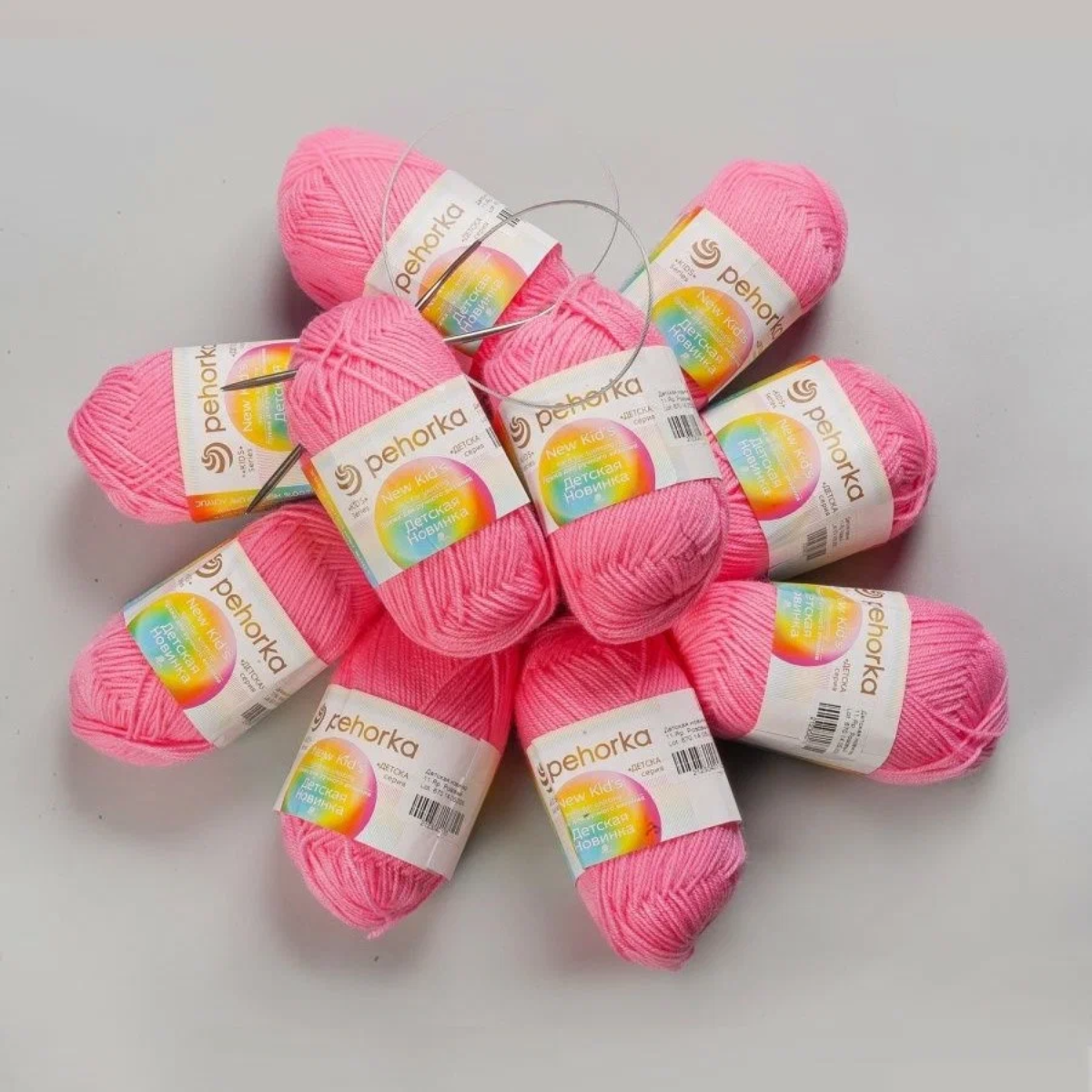 Пряжа Пехорка Детская Новинка (100% акрил) 10х50г/200м цвет 011 ярко-розовый - фото 3