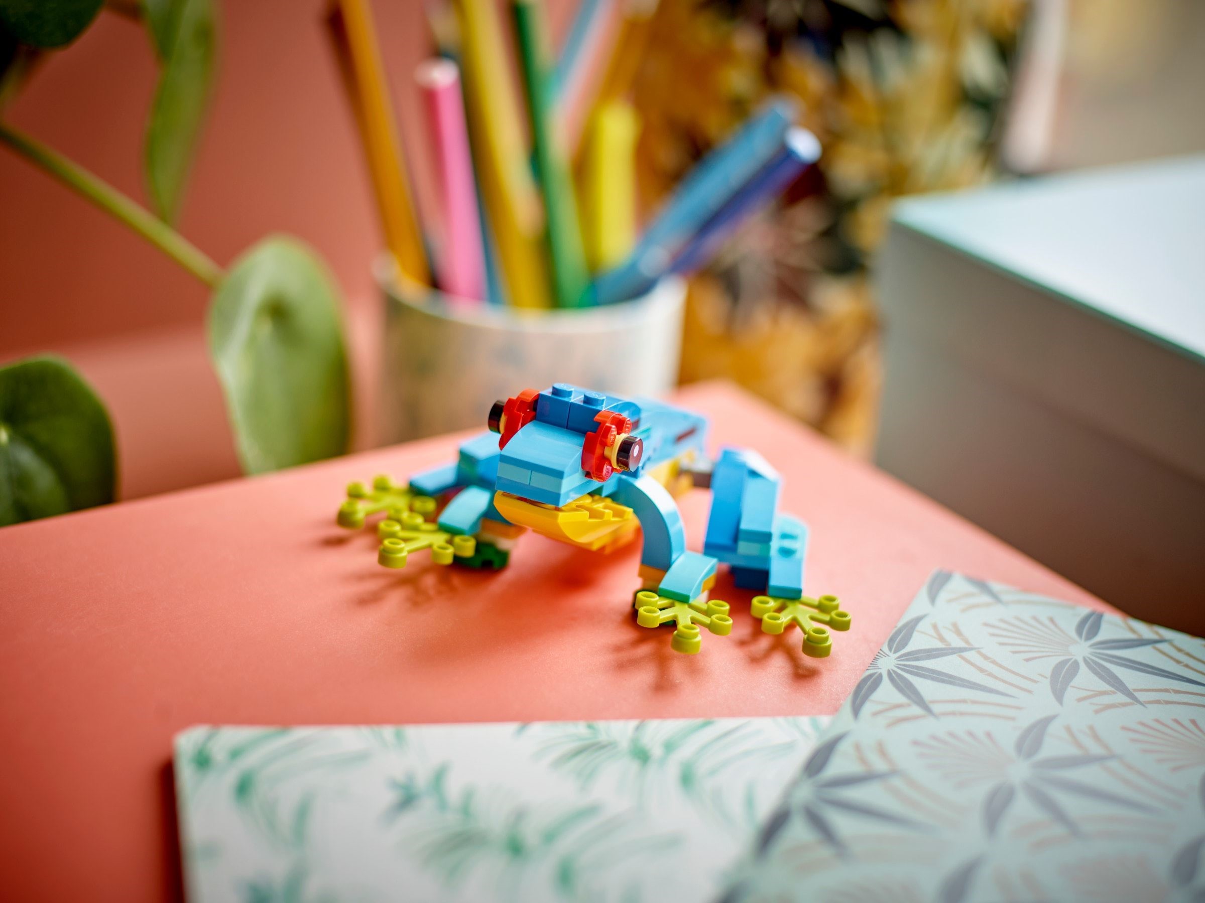 Конструктор LEGO Creator 31136 253 дет. - фото 2