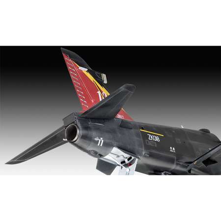 Сборная модель Revell Реактивный самолет BAe Hawk T2
