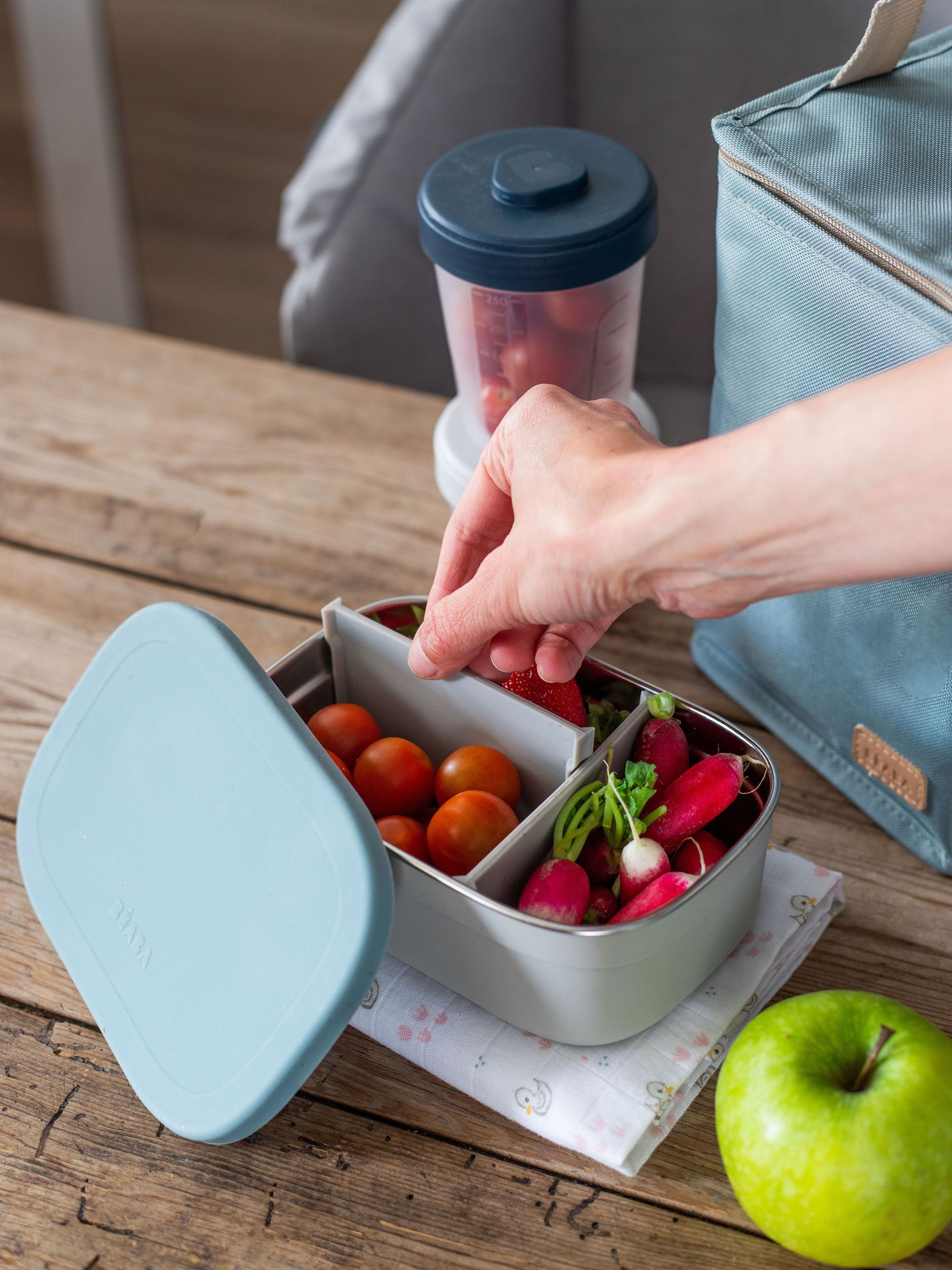 Ланч-бокс для еды детский BEABA 750 мл из нержавеющей стали и силикона голубой - фото 8