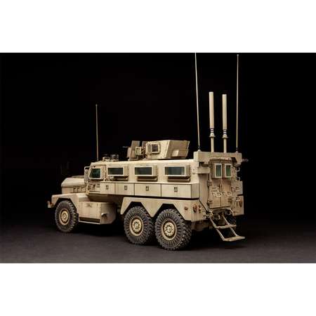 Сборная модель MENG SS-005 бронетранспортер Cougar 6x6 MRAP 1/35