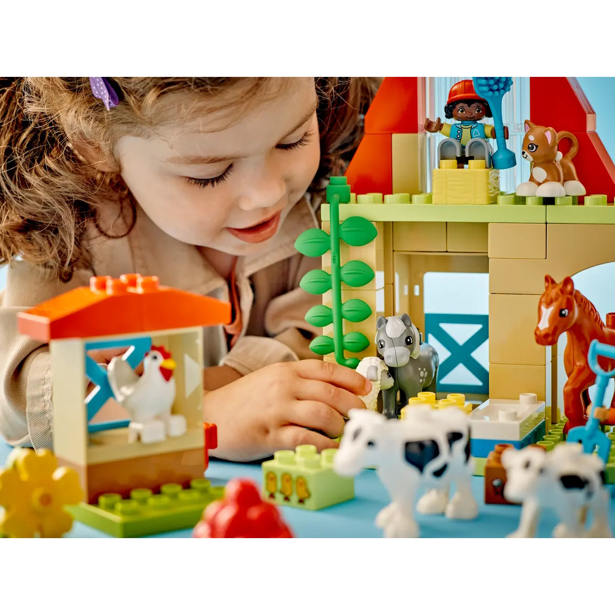 Конструктор LEGO DUPLO Уход за животными на ферме 74 дет. - фото 12